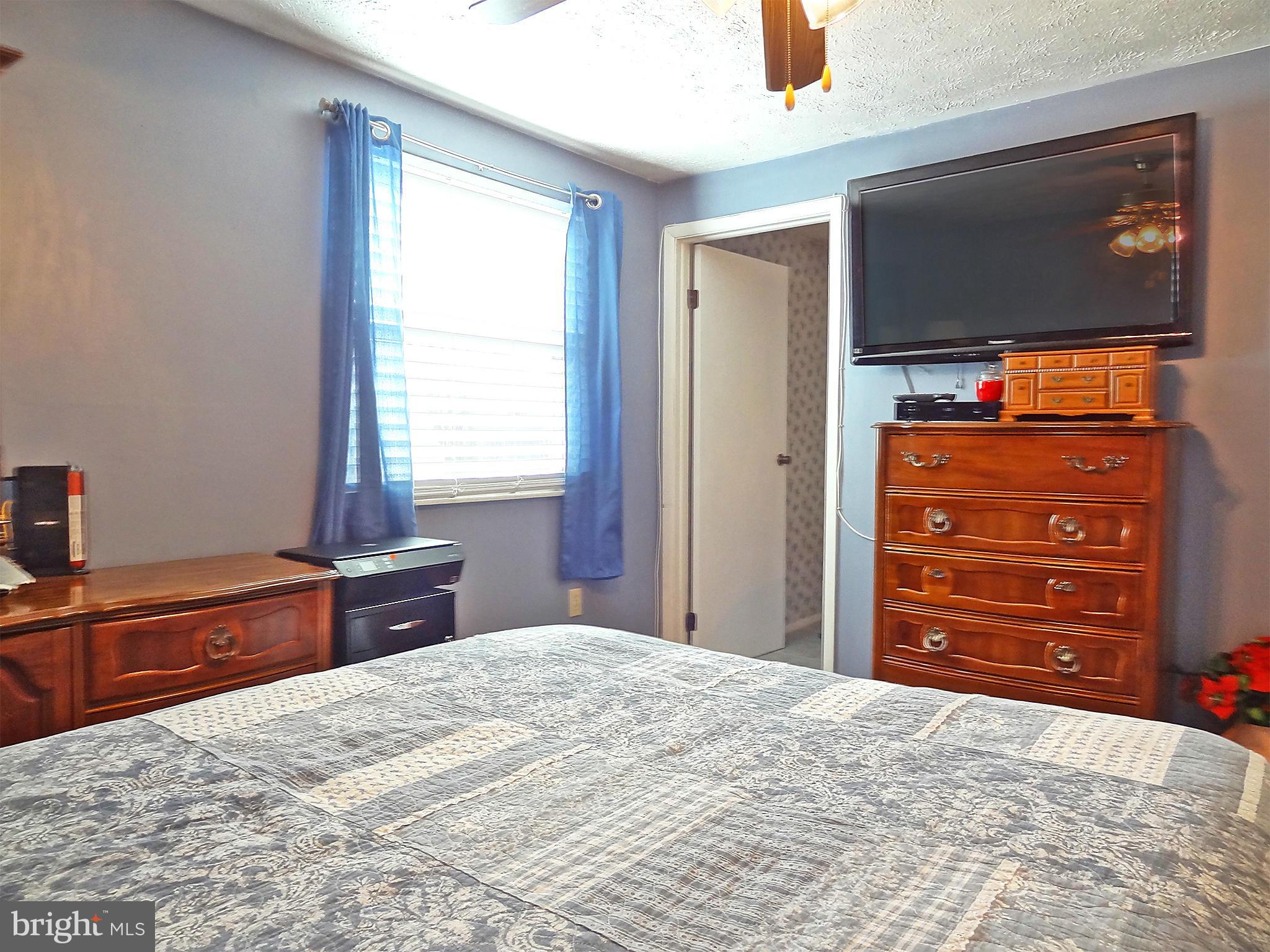 PROSPECT KNOLLS - Residential