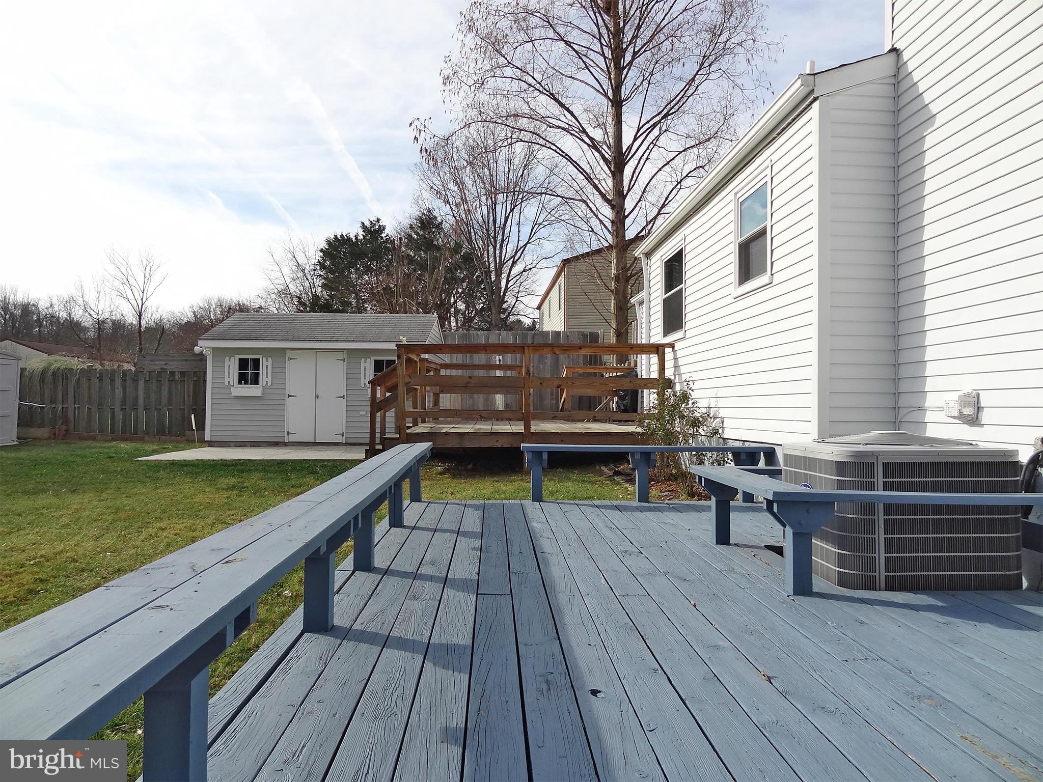 PROSPECT KNOLLS - Residential