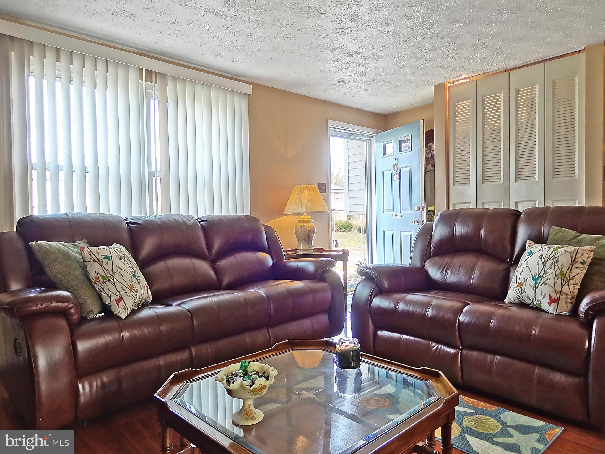 PROSPECT KNOLLS - Residential