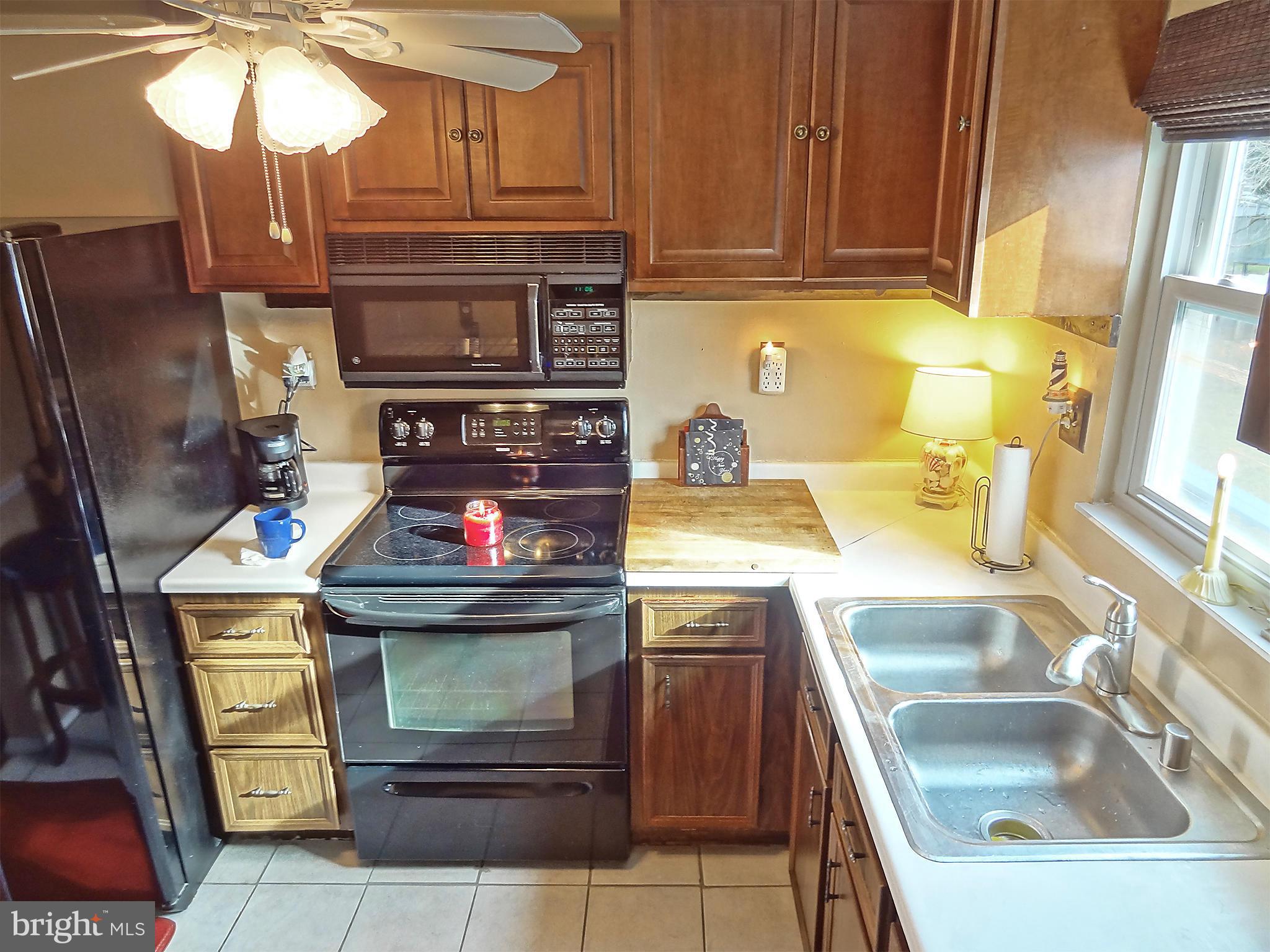 PROSPECT KNOLLS - Residential