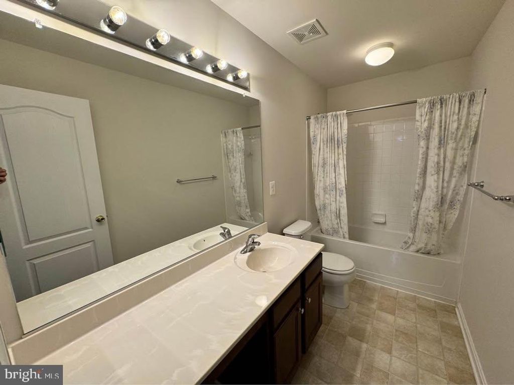 Photo of 29658 Cobblestone Way, MILLSBORO, DE 19966 (MLS # DESU2099848)