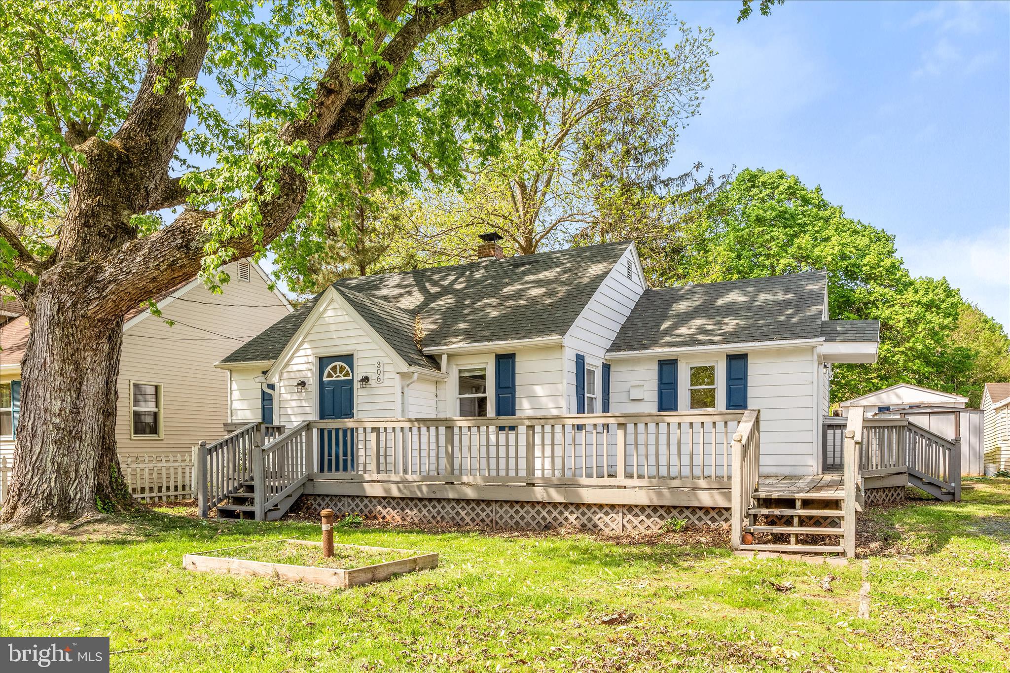CHESAPEAKE HEIGHTS - Residential