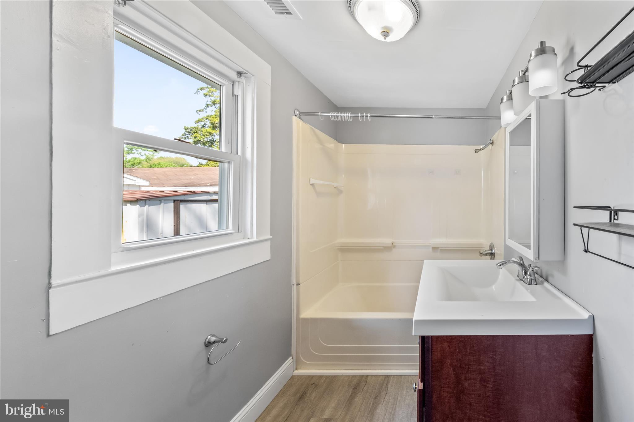 CHESAPEAKE HEIGHTS - Residential