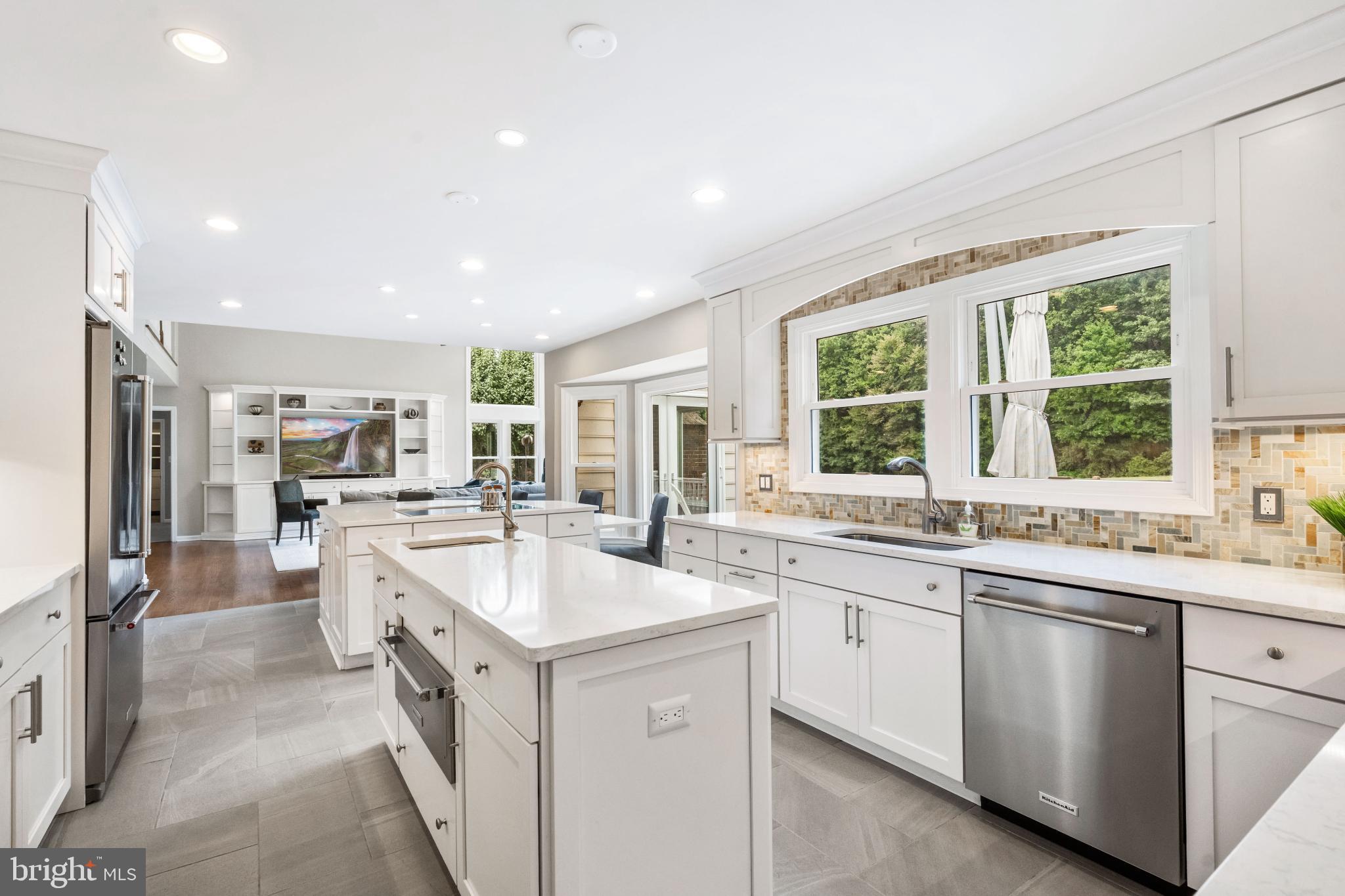 SUMMERFIELD - Residential