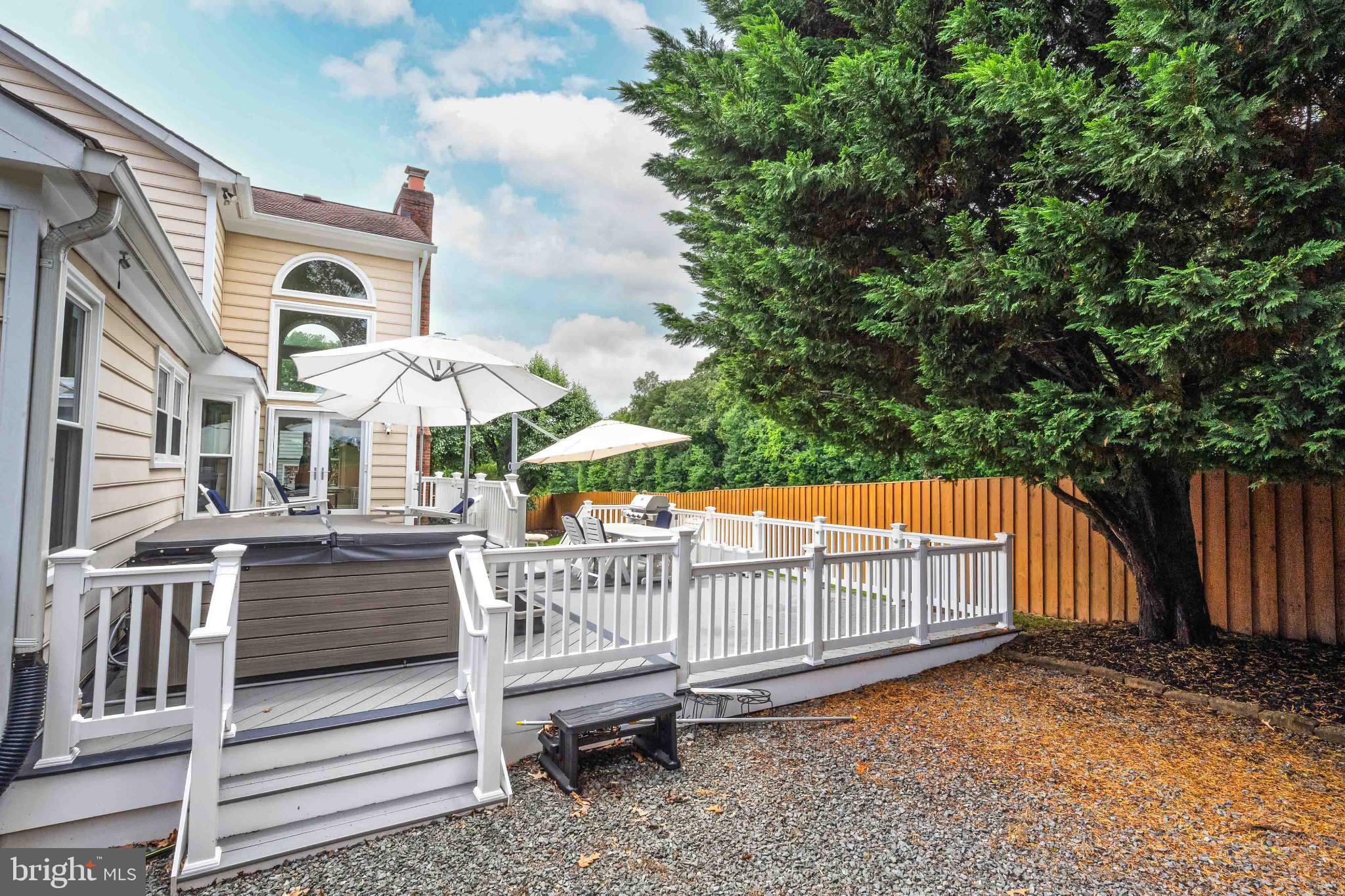 SUMMERFIELD - Residential