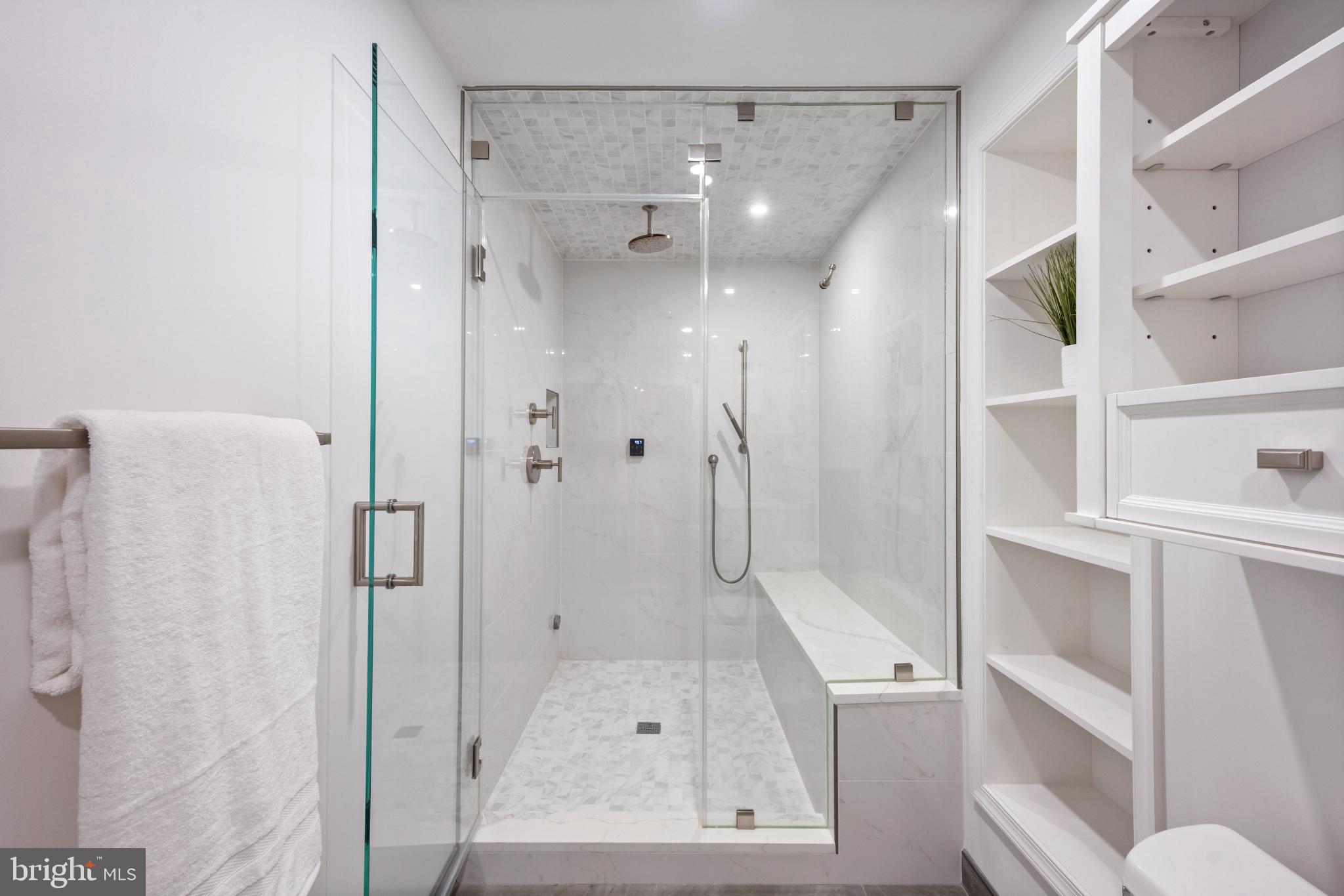 SUMMERFIELD - Residential