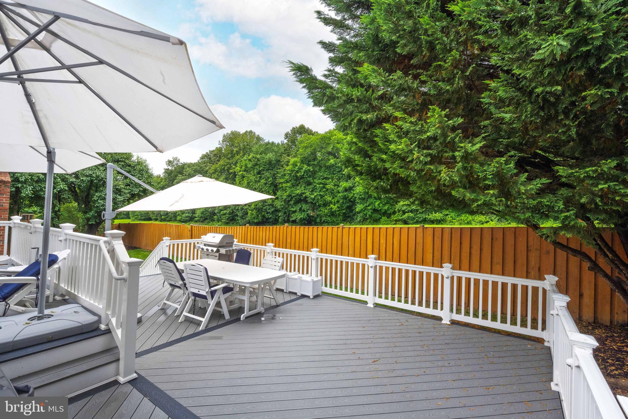 SUMMERFIELD - Residential