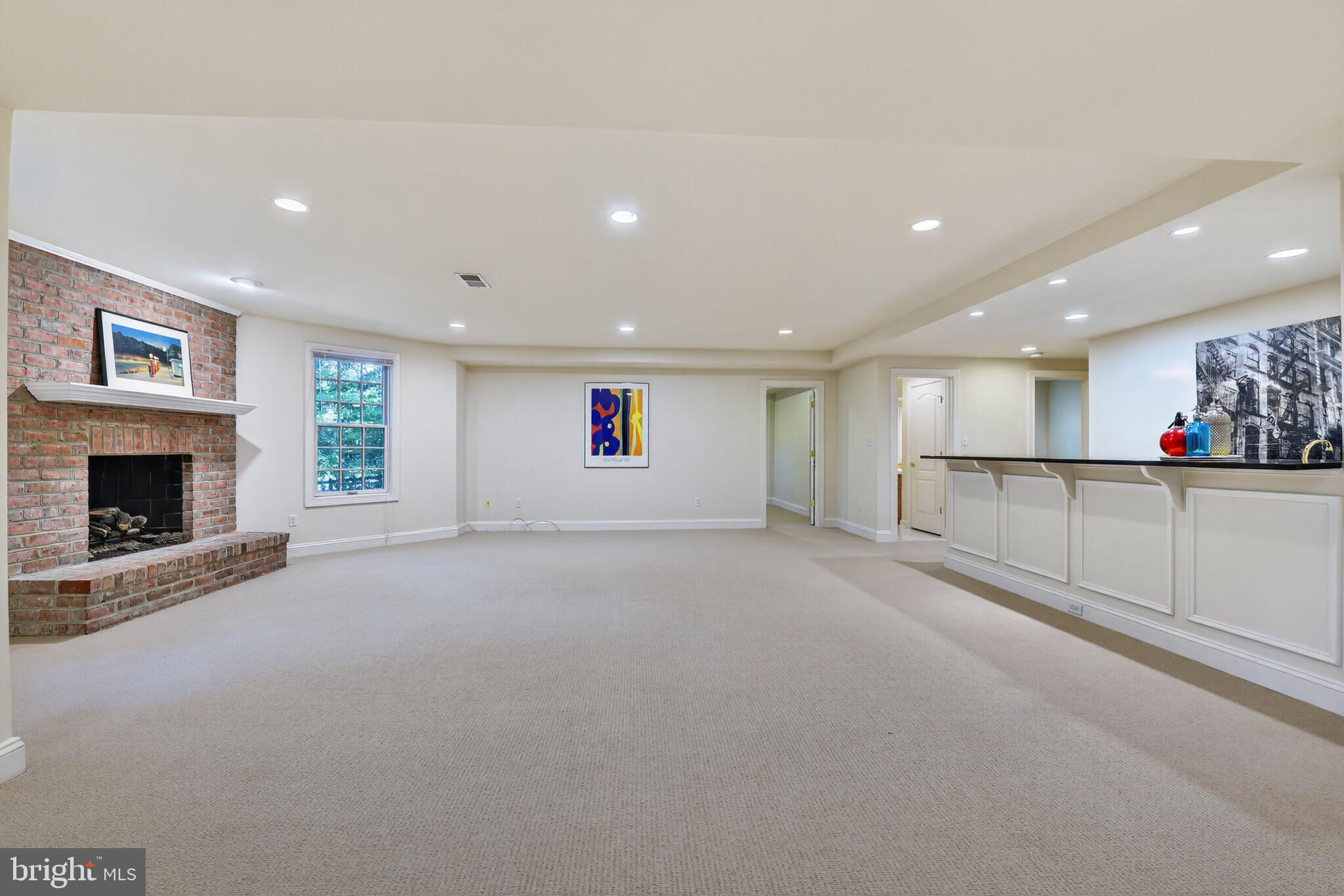 LEWINSVILLE - Residential