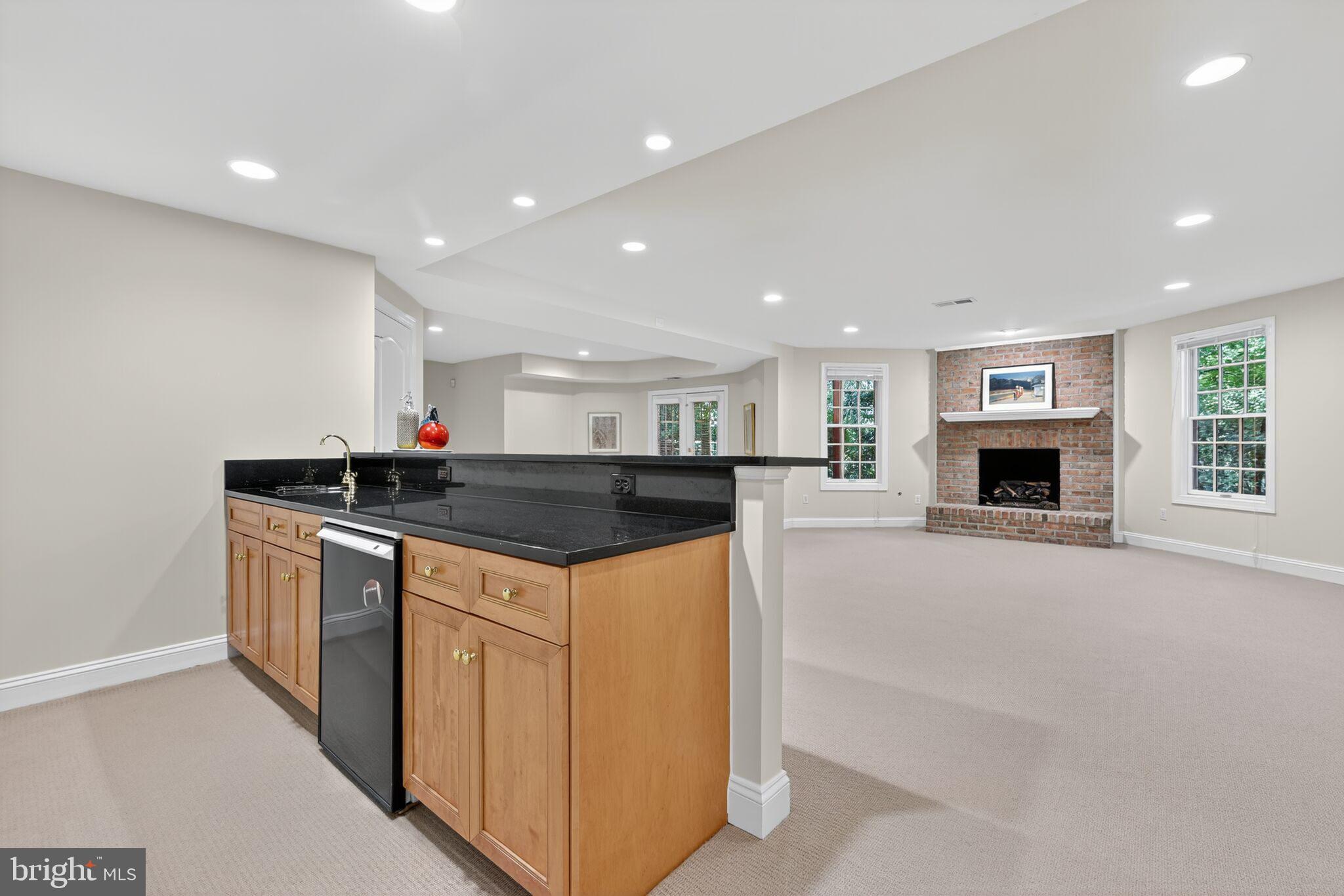 LEWINSVILLE - Residential