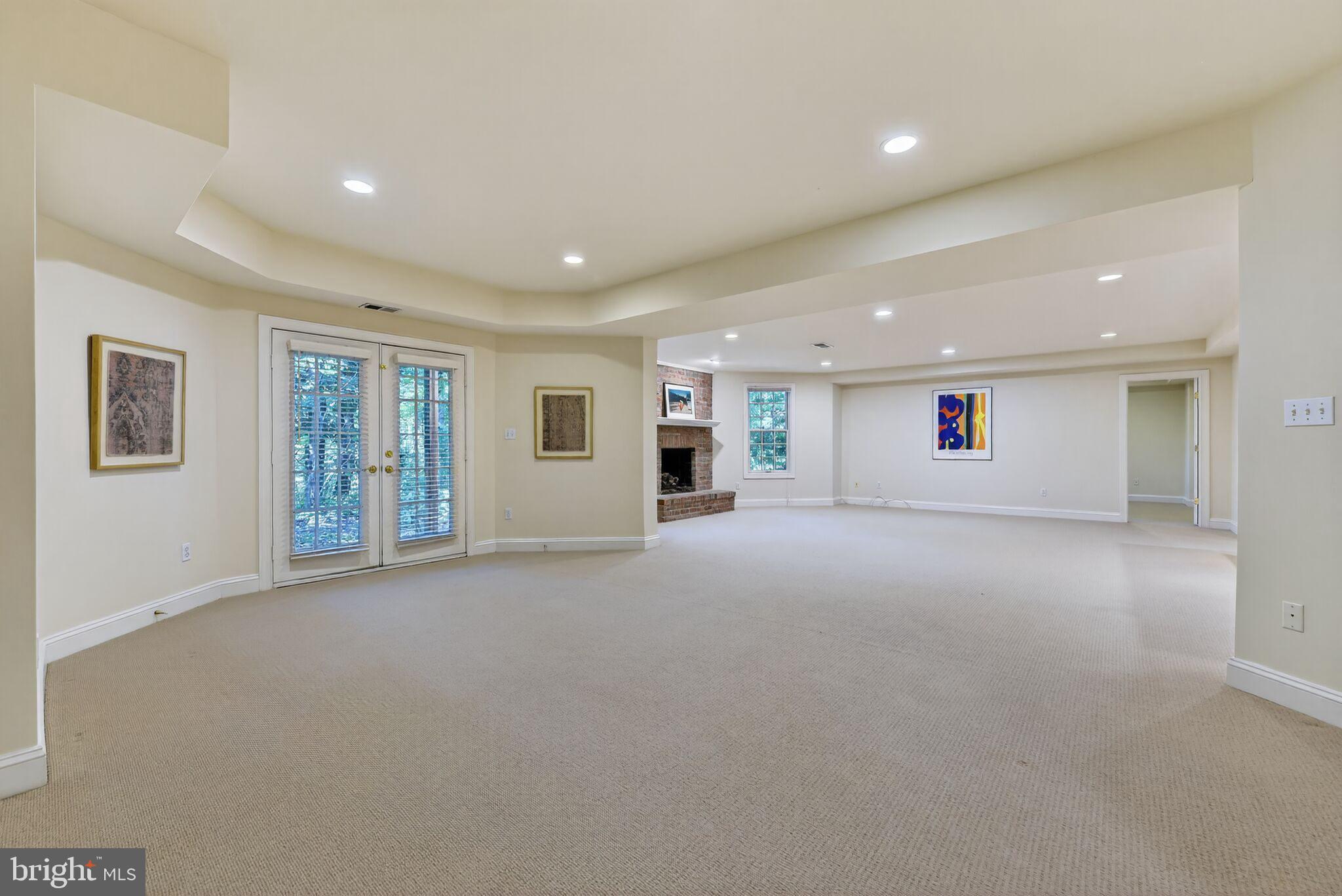 LEWINSVILLE - Residential