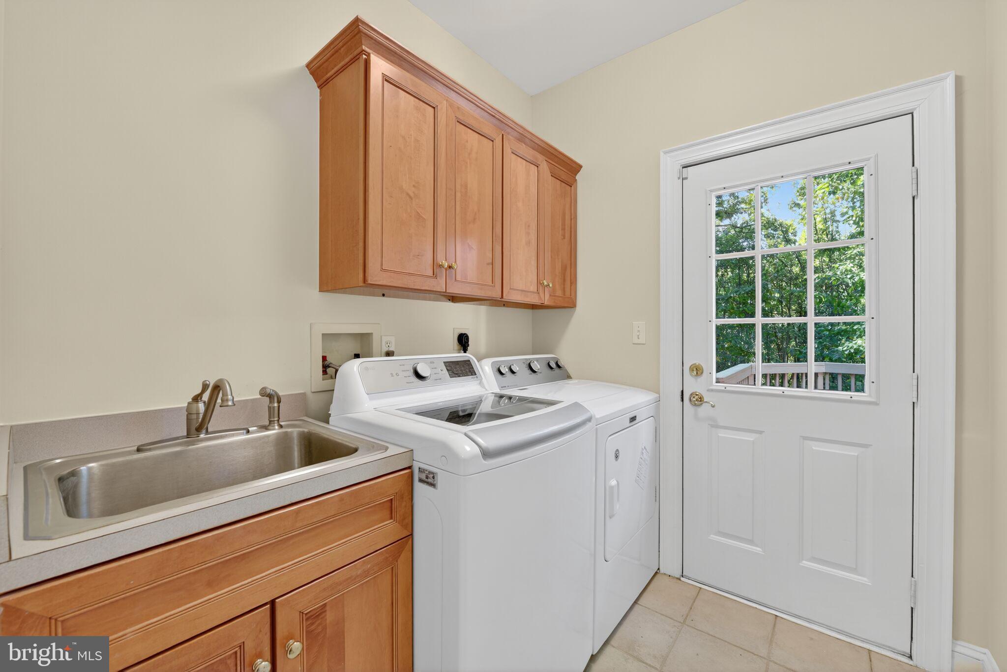 LEWINSVILLE - Residential