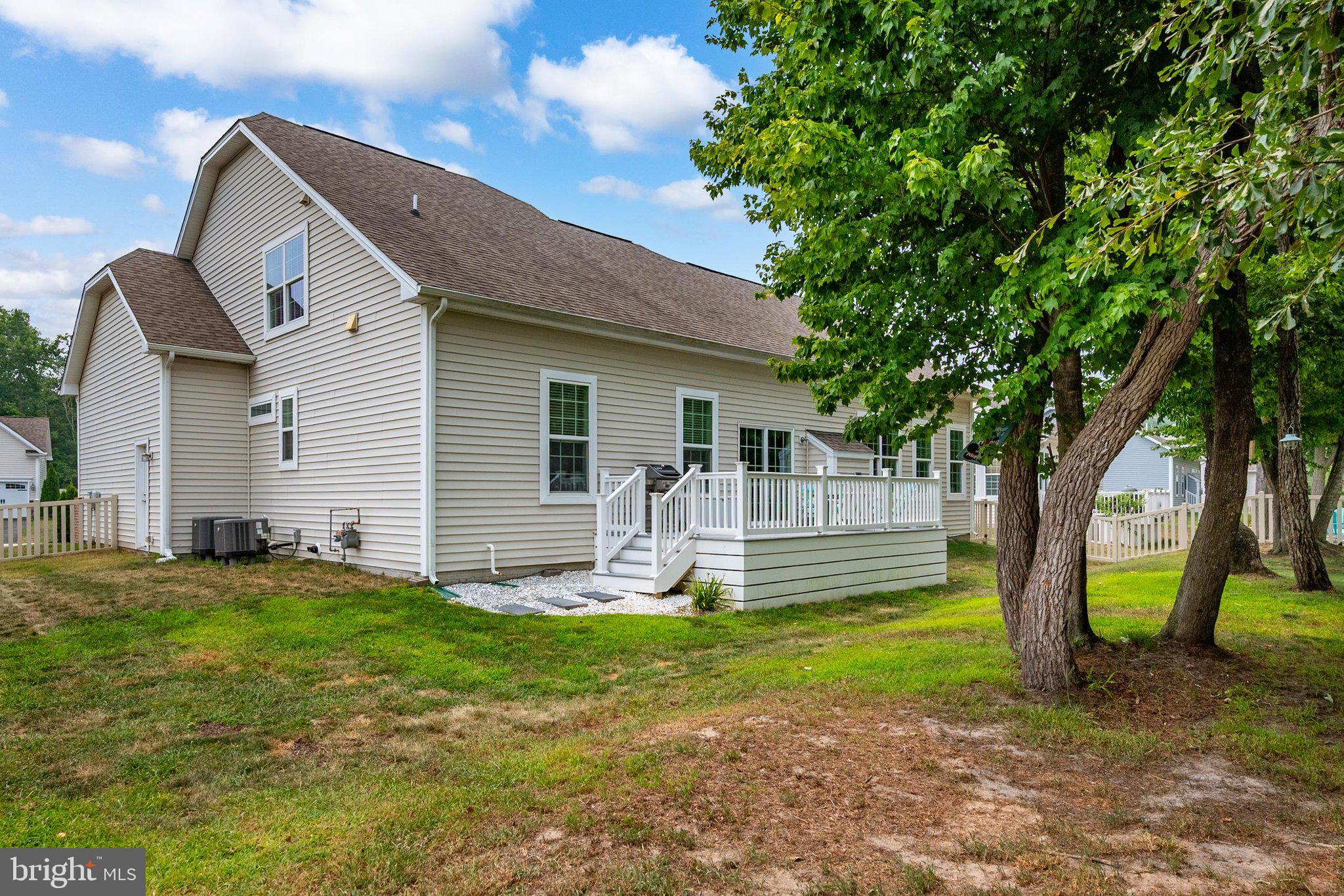 38523 BLUE HEN DRIVE