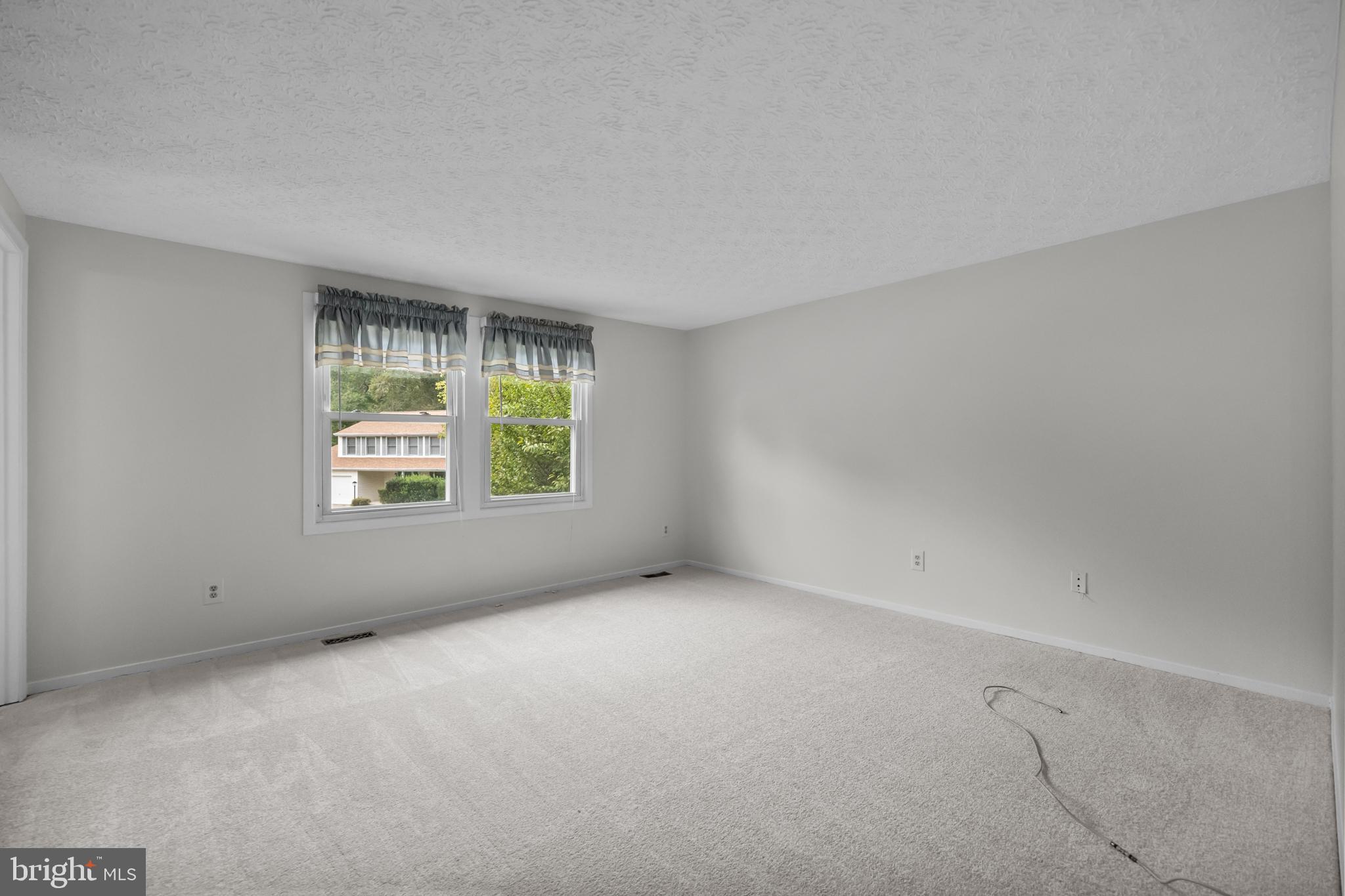 TARA HEIGHTS - Residential