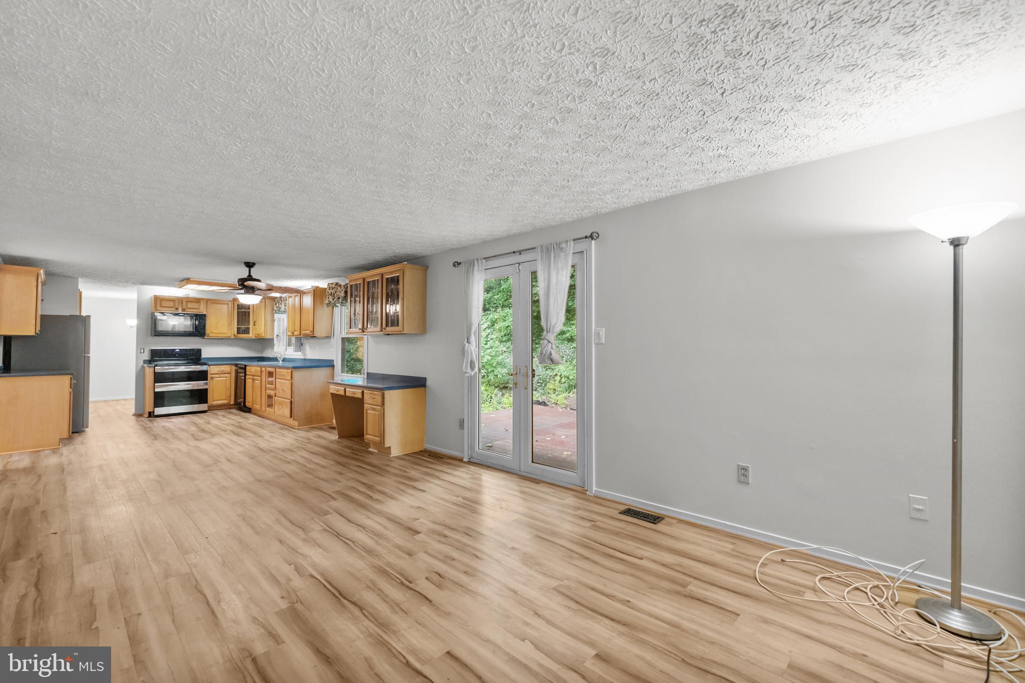 TARA HEIGHTS - Residential