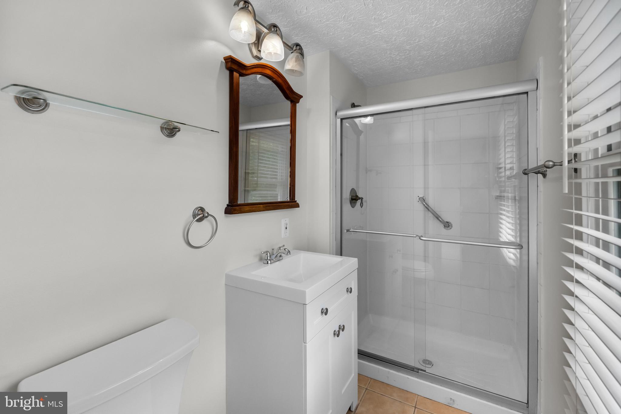 TARA HEIGHTS - Residential