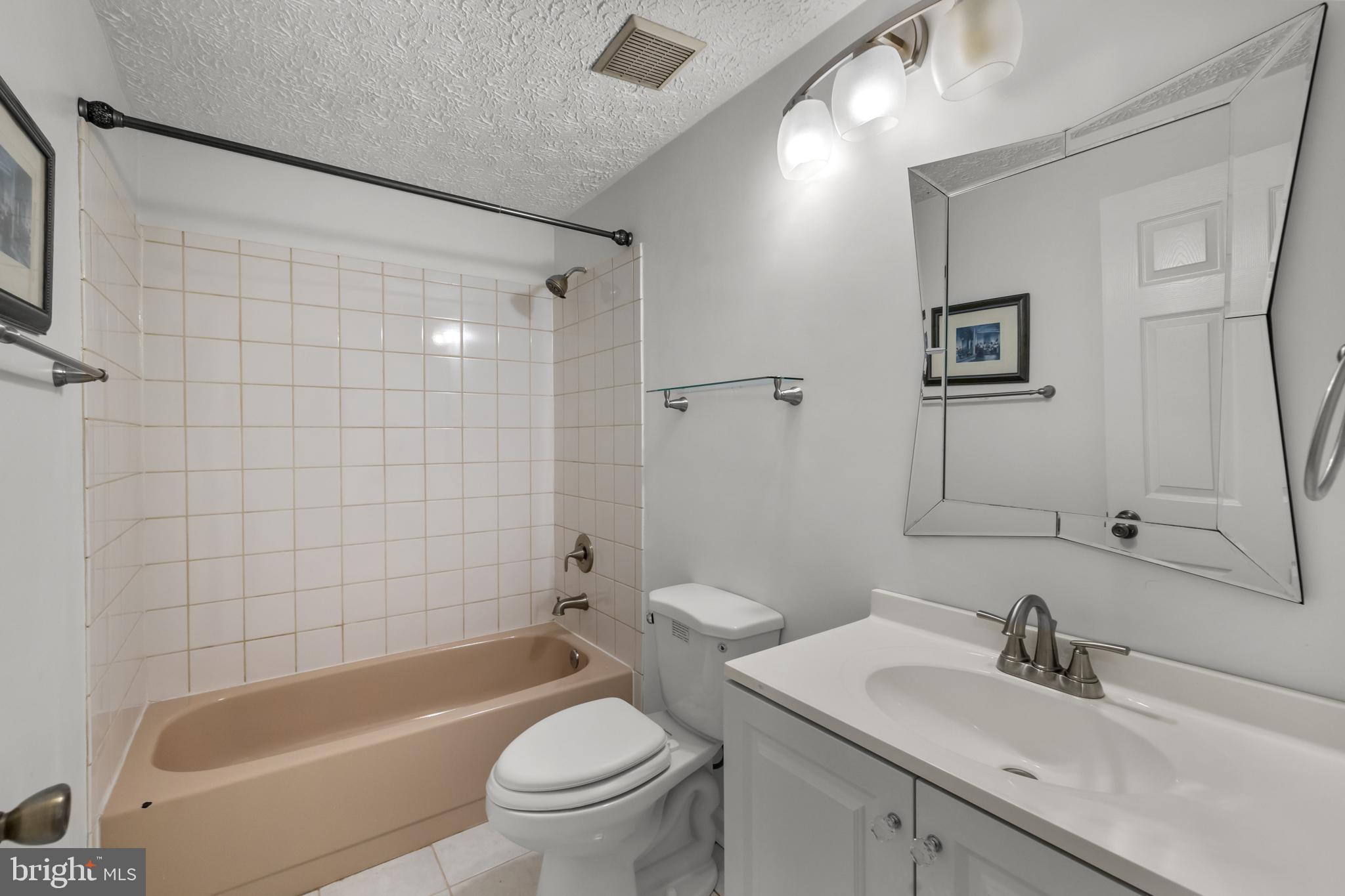 TARA HEIGHTS - Residential