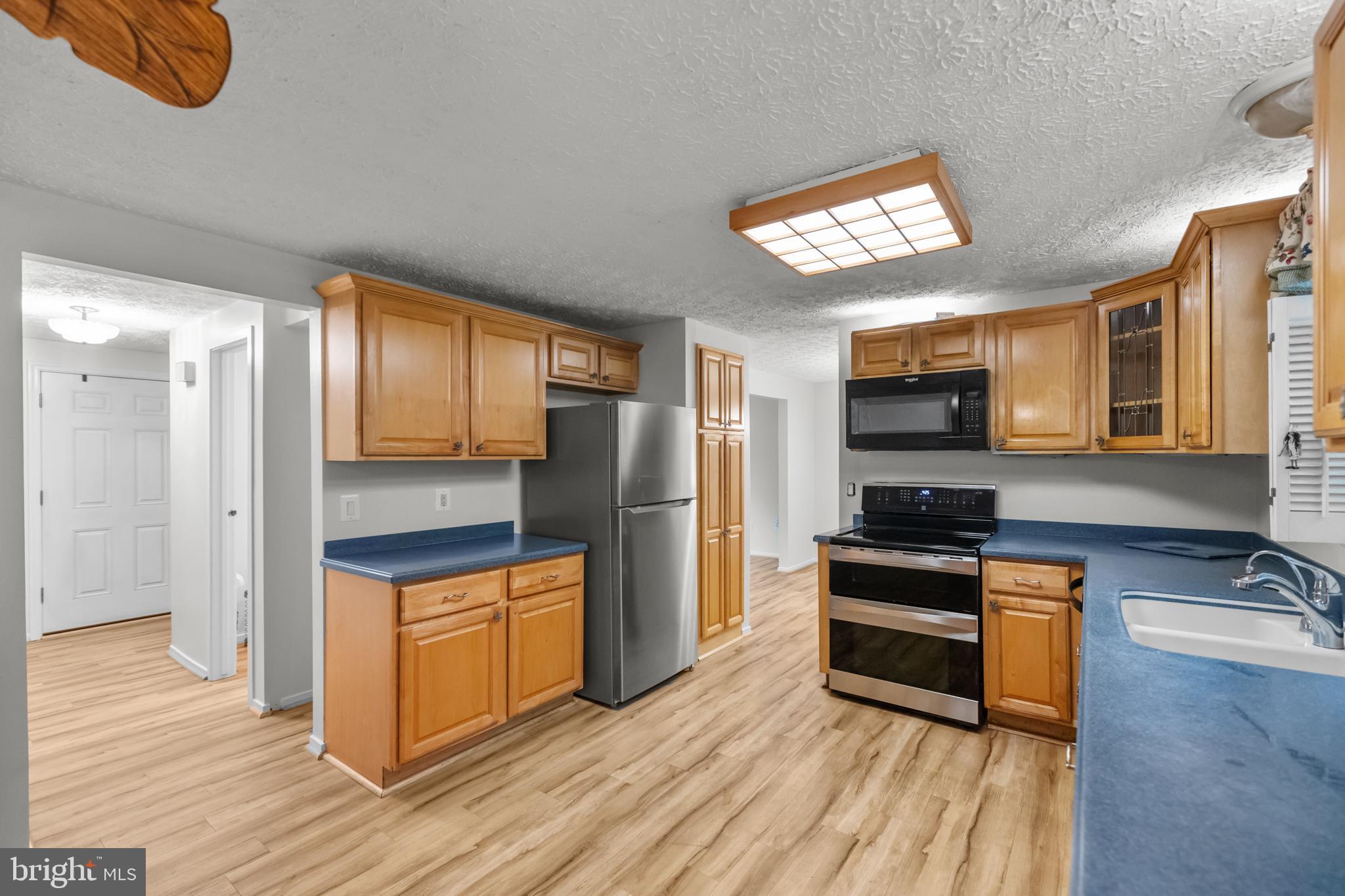 TARA HEIGHTS - Residential