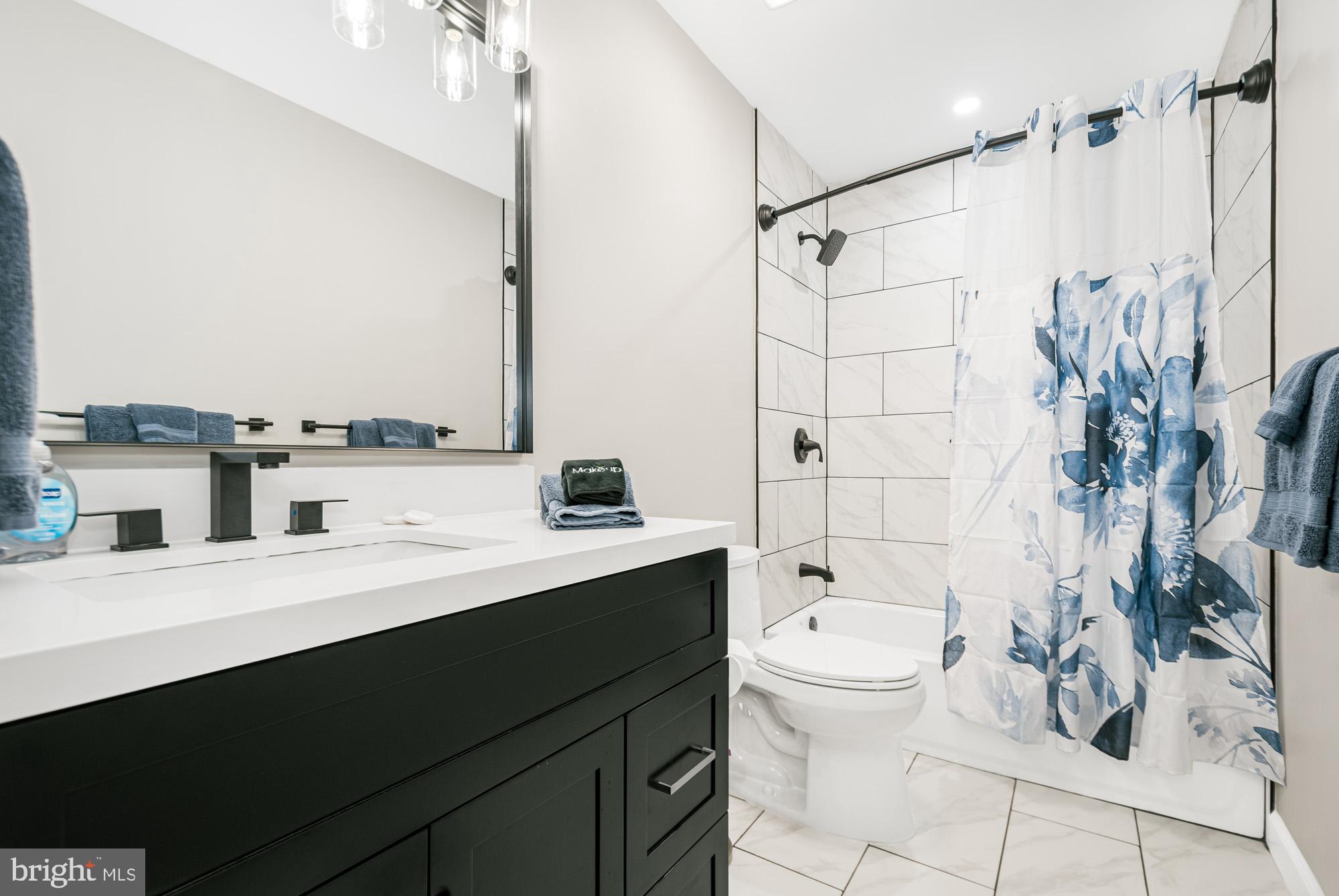 GLEN COVE - Residential