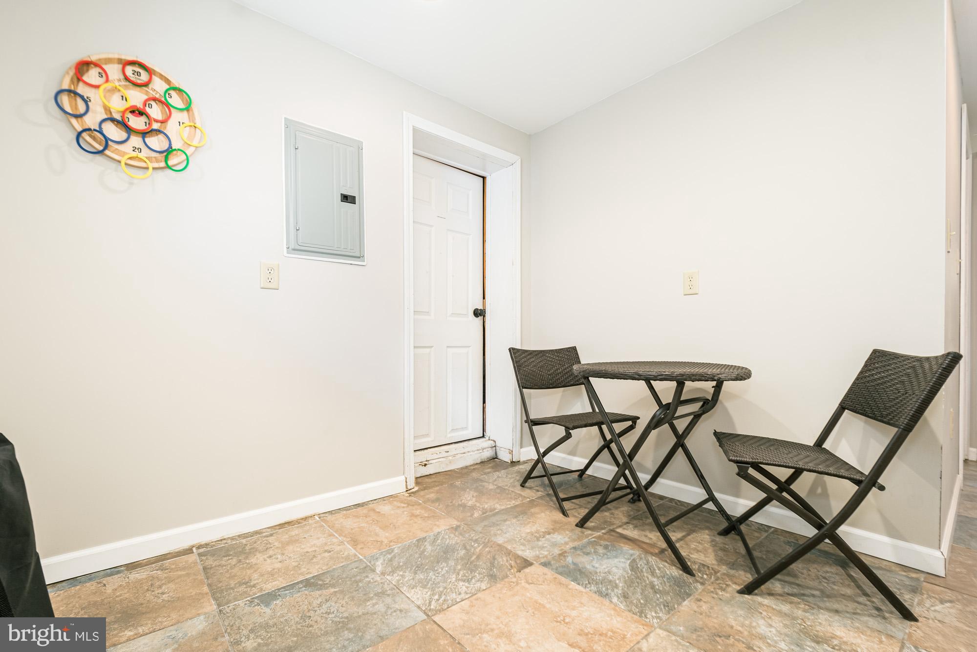 GLEN COVE - Residential