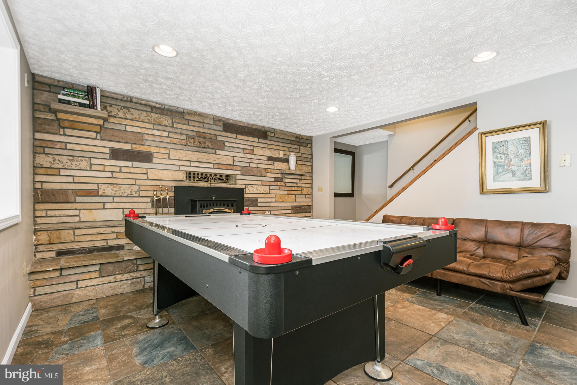 GLEN COVE - Residential