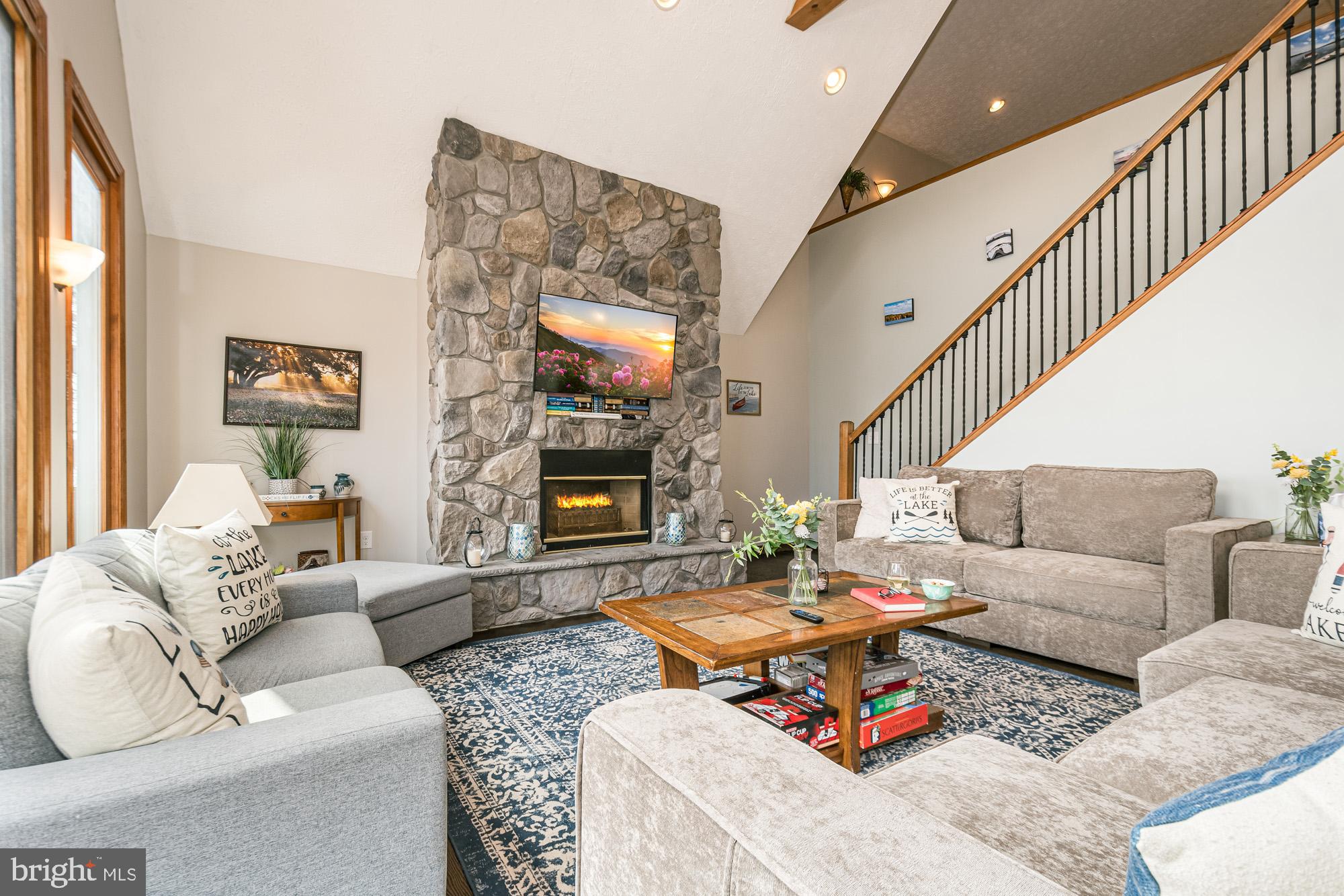 GLEN COVE - Residential