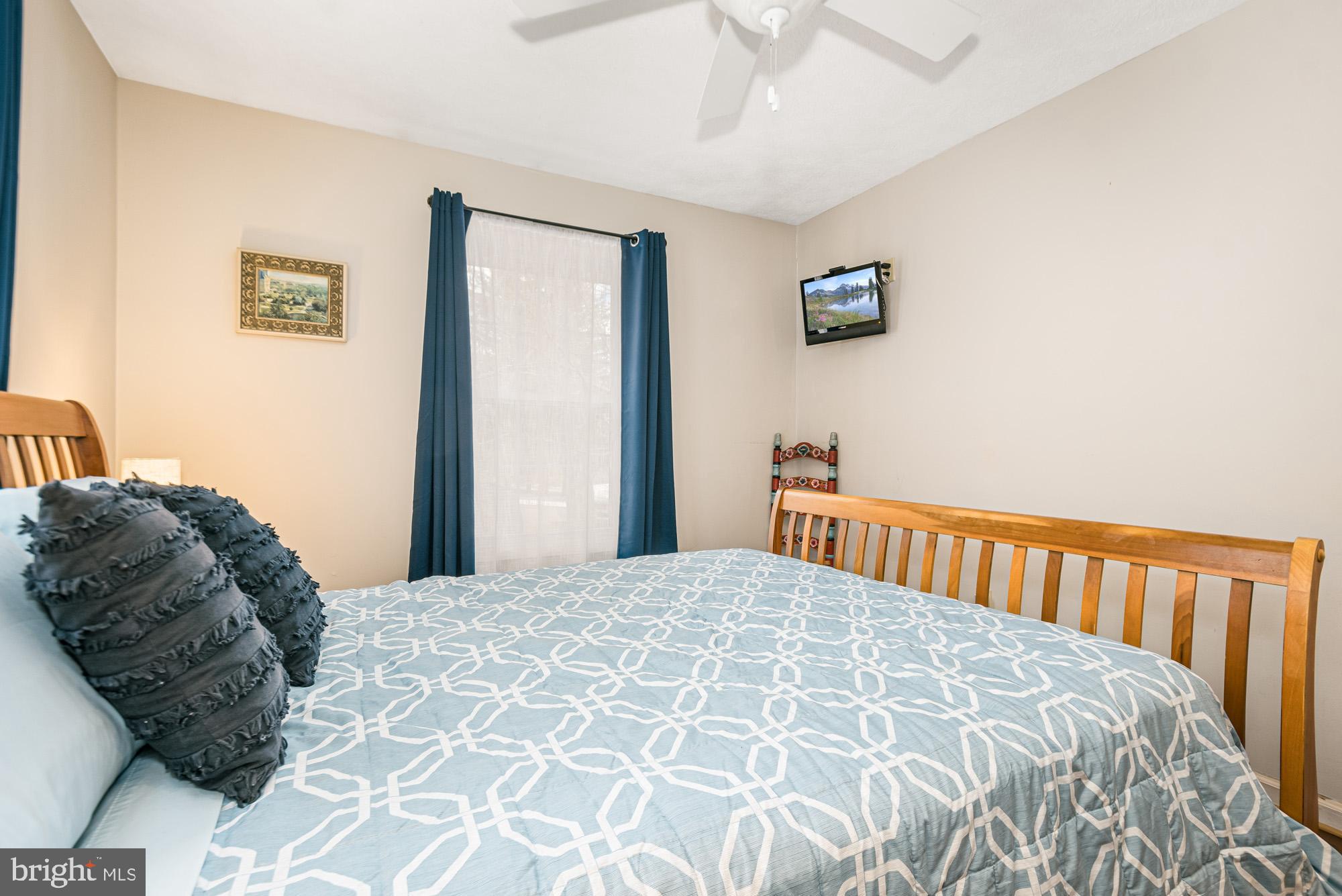 GLEN COVE - Residential