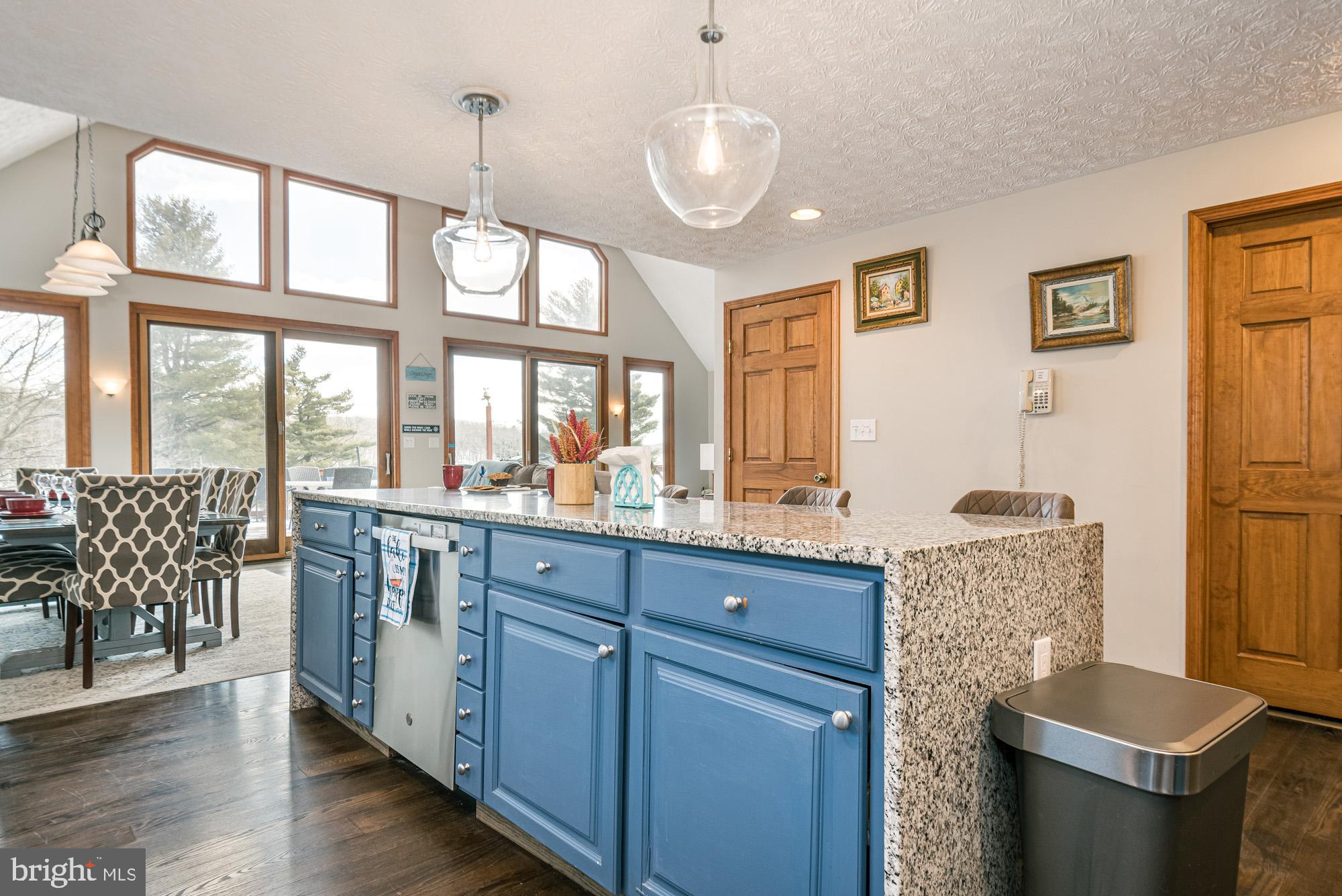 GLEN COVE - Residential