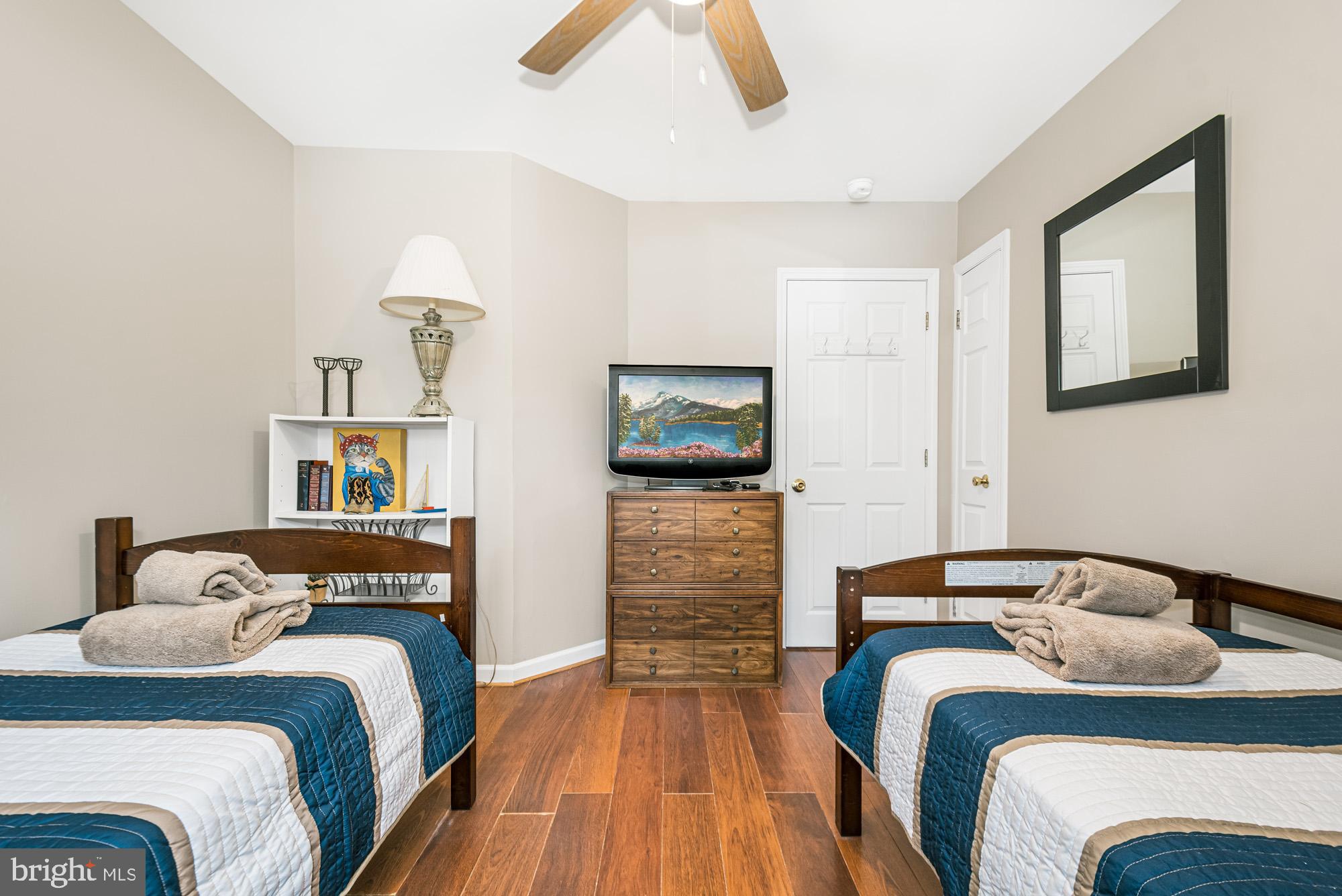 GLEN COVE - Residential