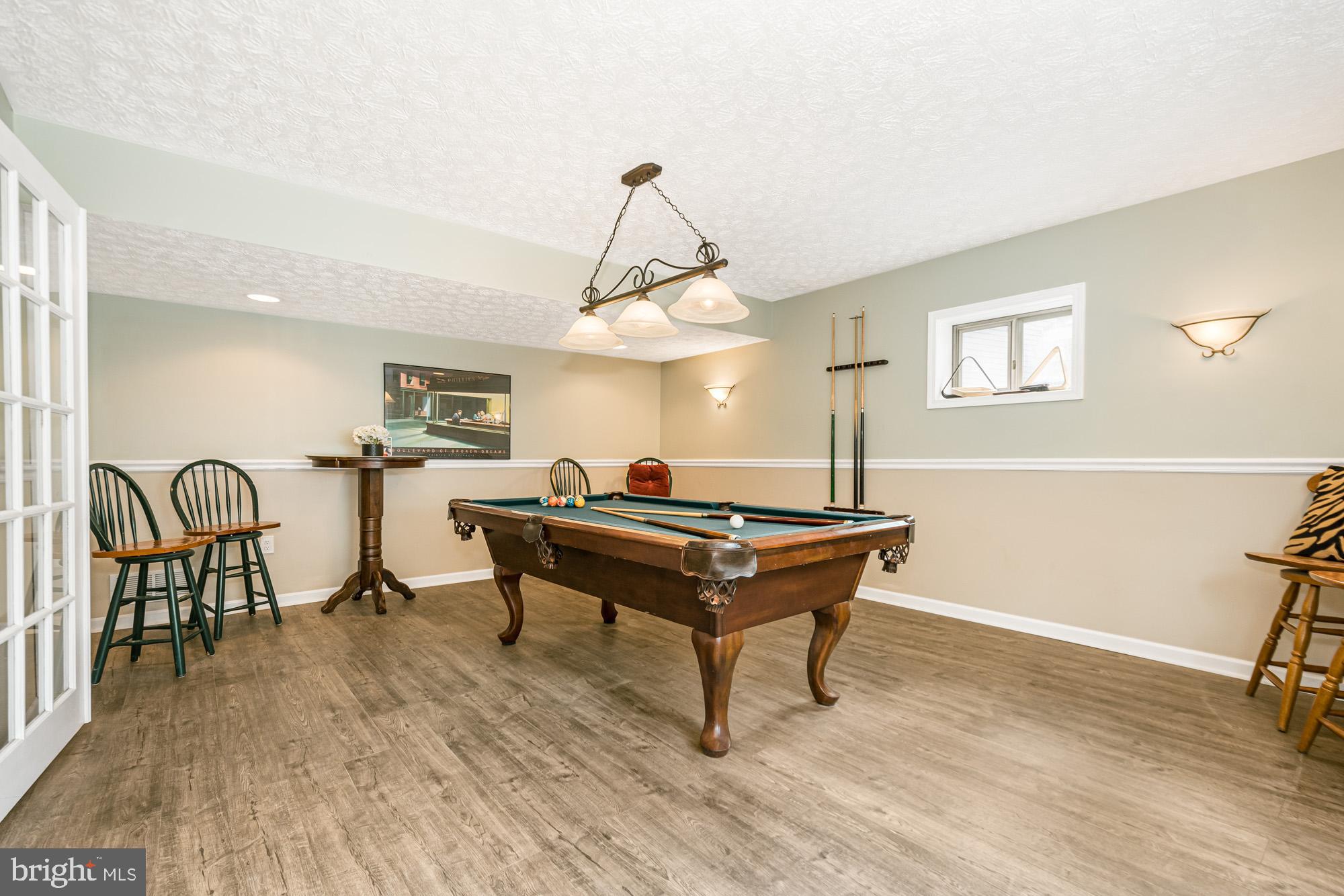 GLEN COVE - Residential