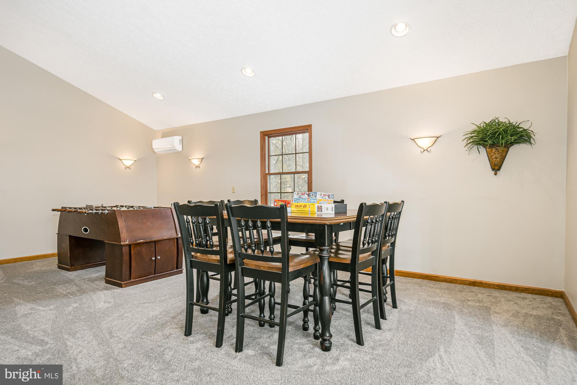 GLEN COVE - Residential