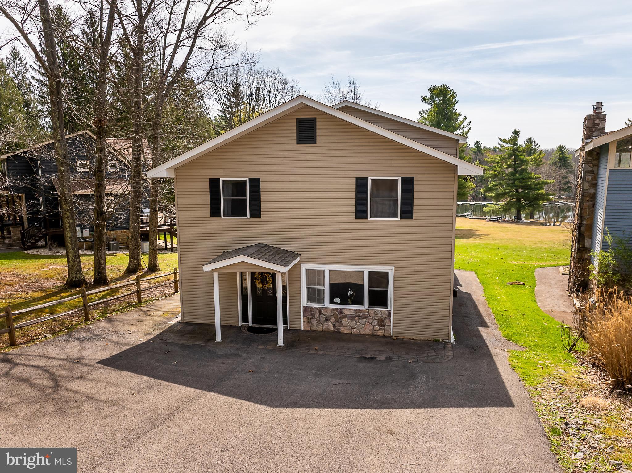 GLEN COVE - Residential