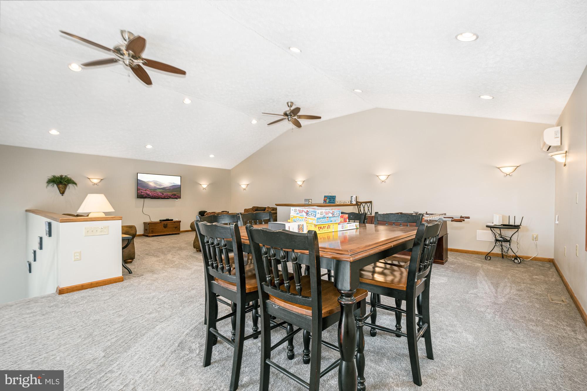 GLEN COVE - Residential