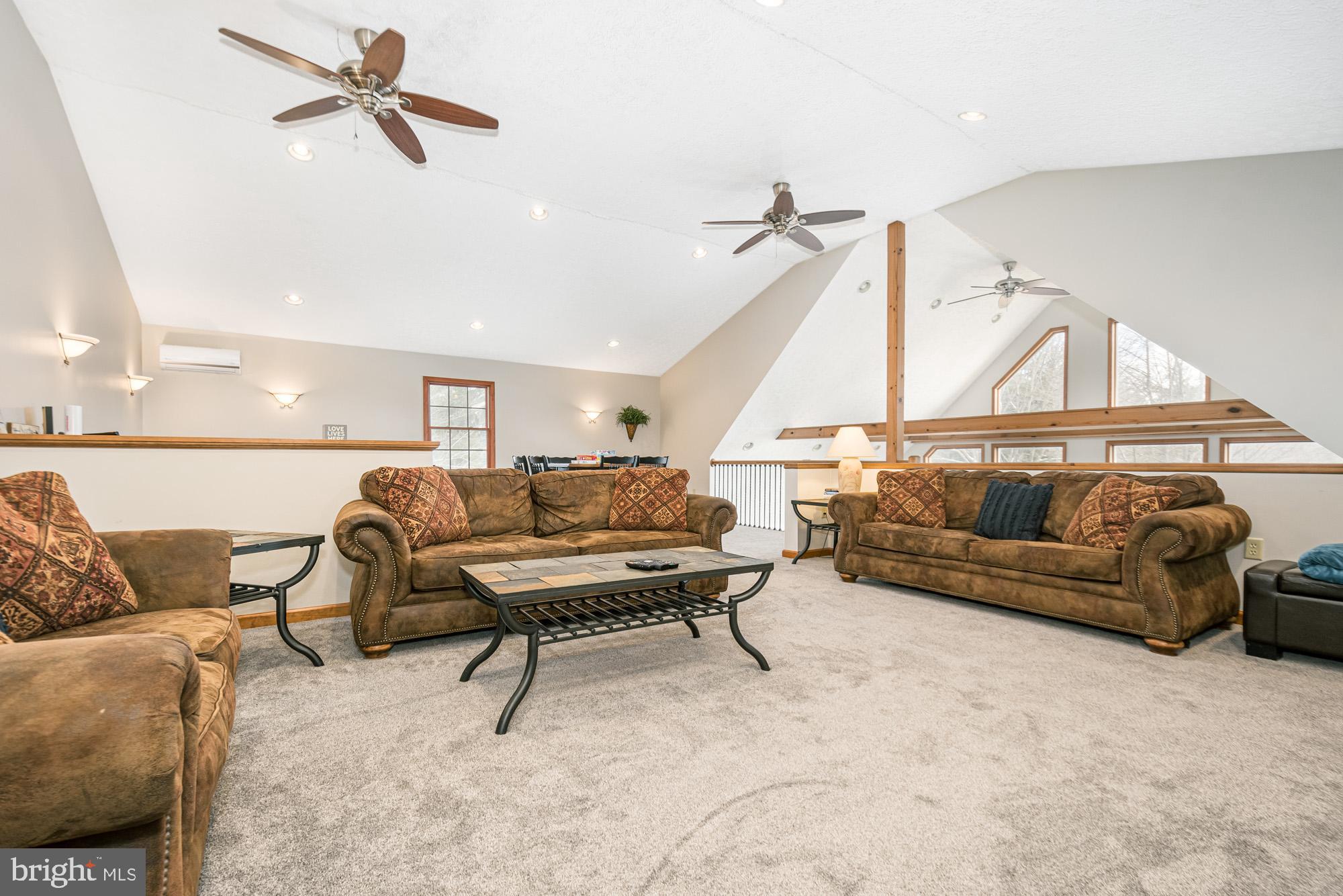 GLEN COVE - Residential