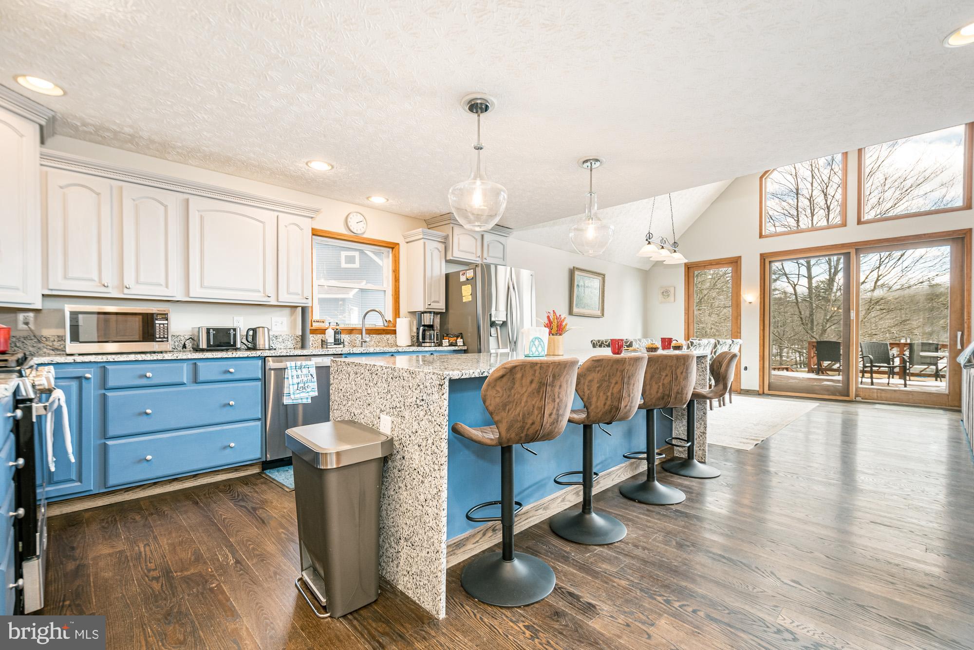 GLEN COVE - Residential