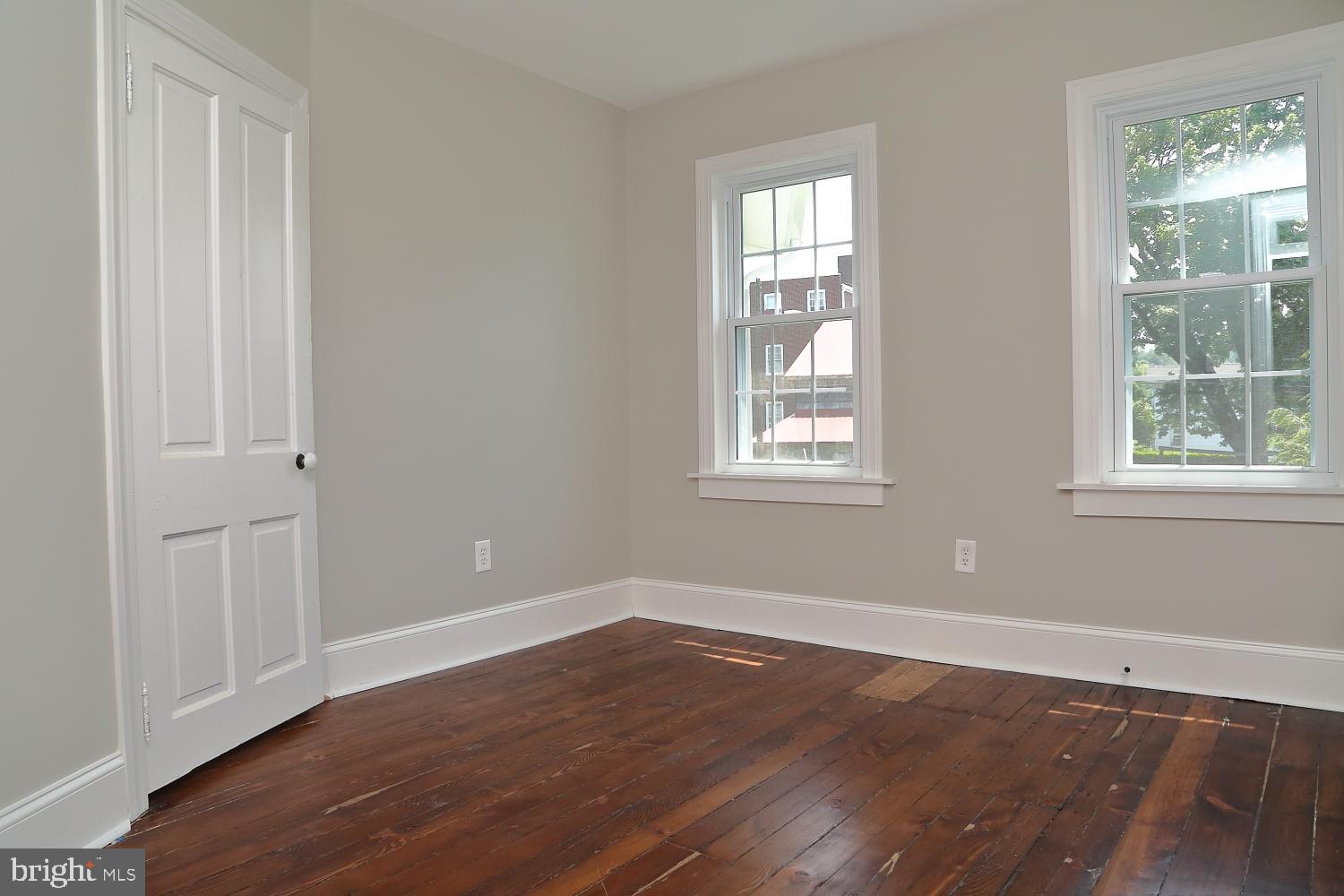 QUARRYVILLE BOROUGH - Residential Lease