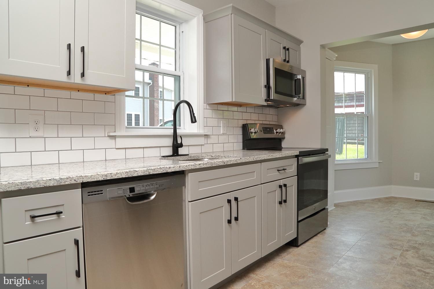 QUARRYVILLE BOROUGH - Residential Lease