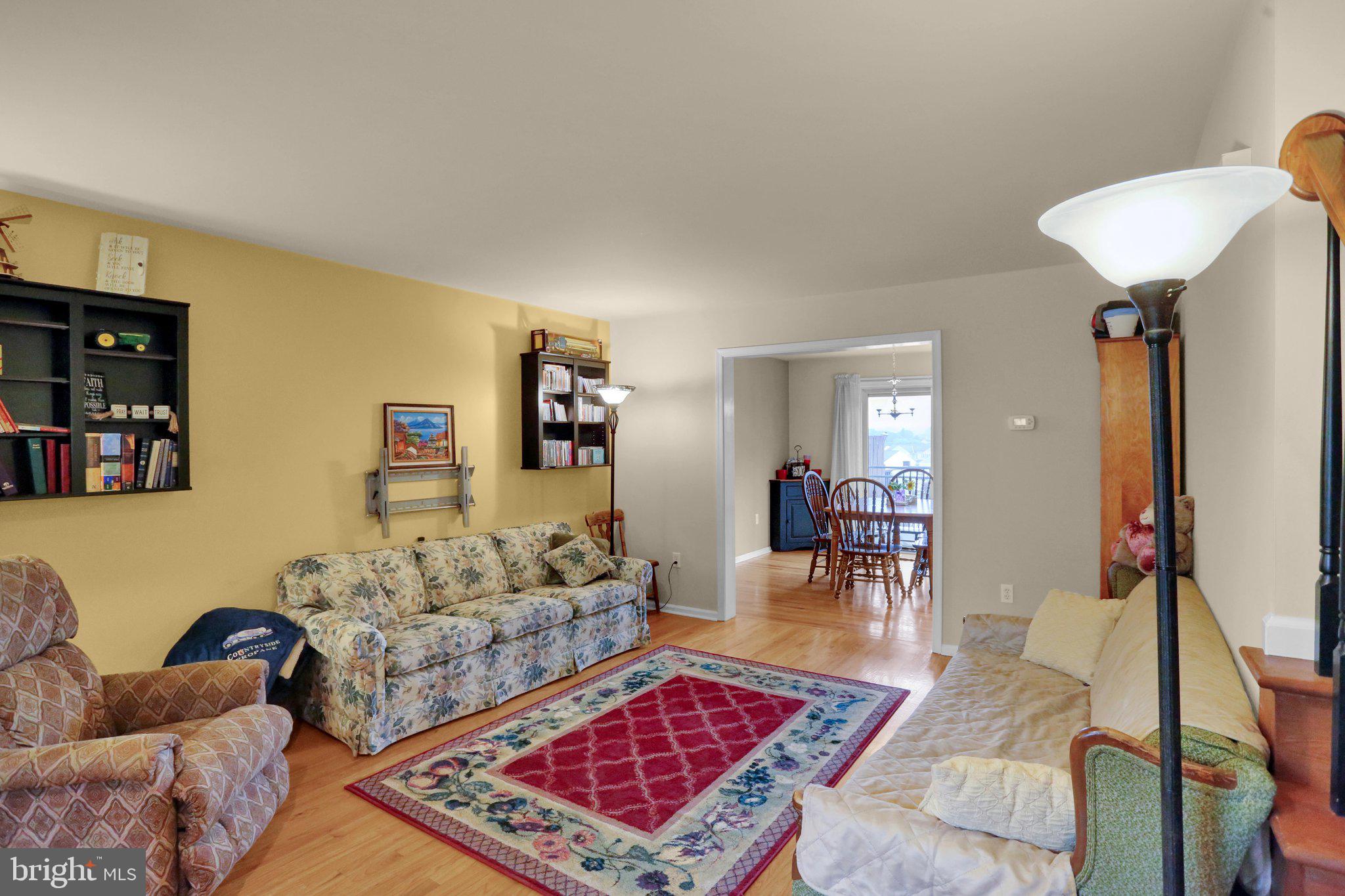 313 ACORN CIRCLE