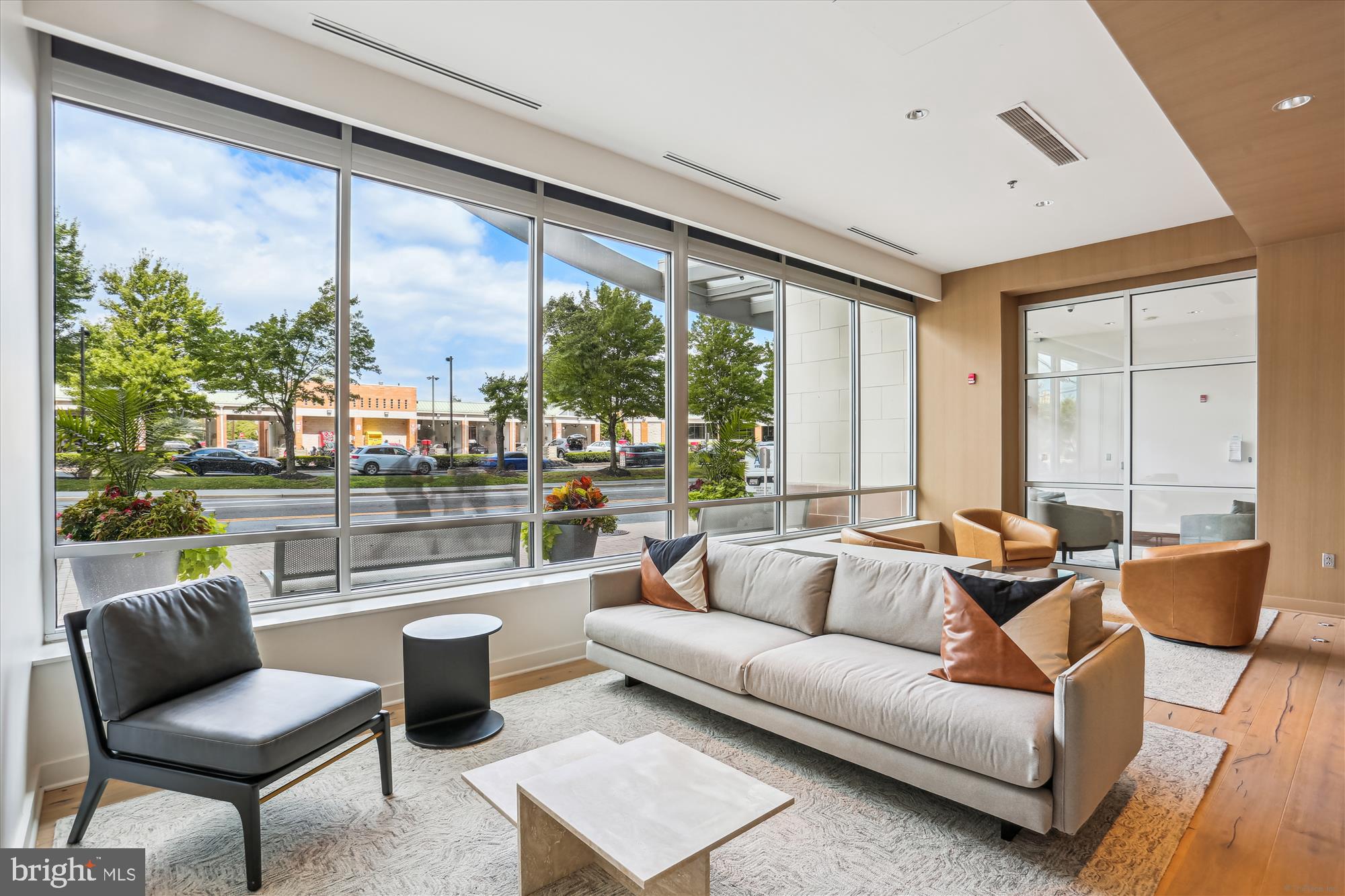 MIDTOWN BETHESDA NORTH - Residential