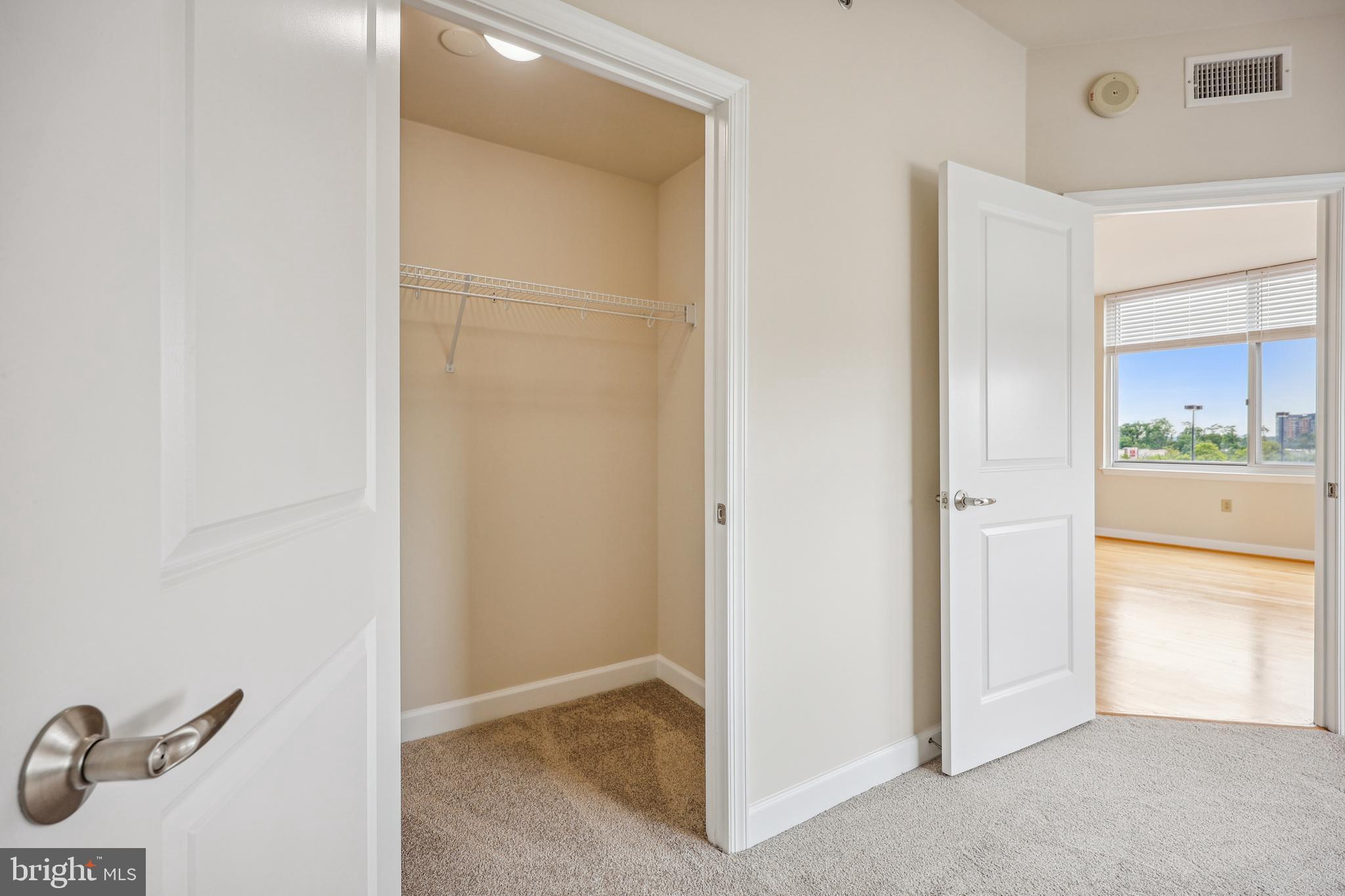 MIDTOWN BETHESDA NORTH - Residential