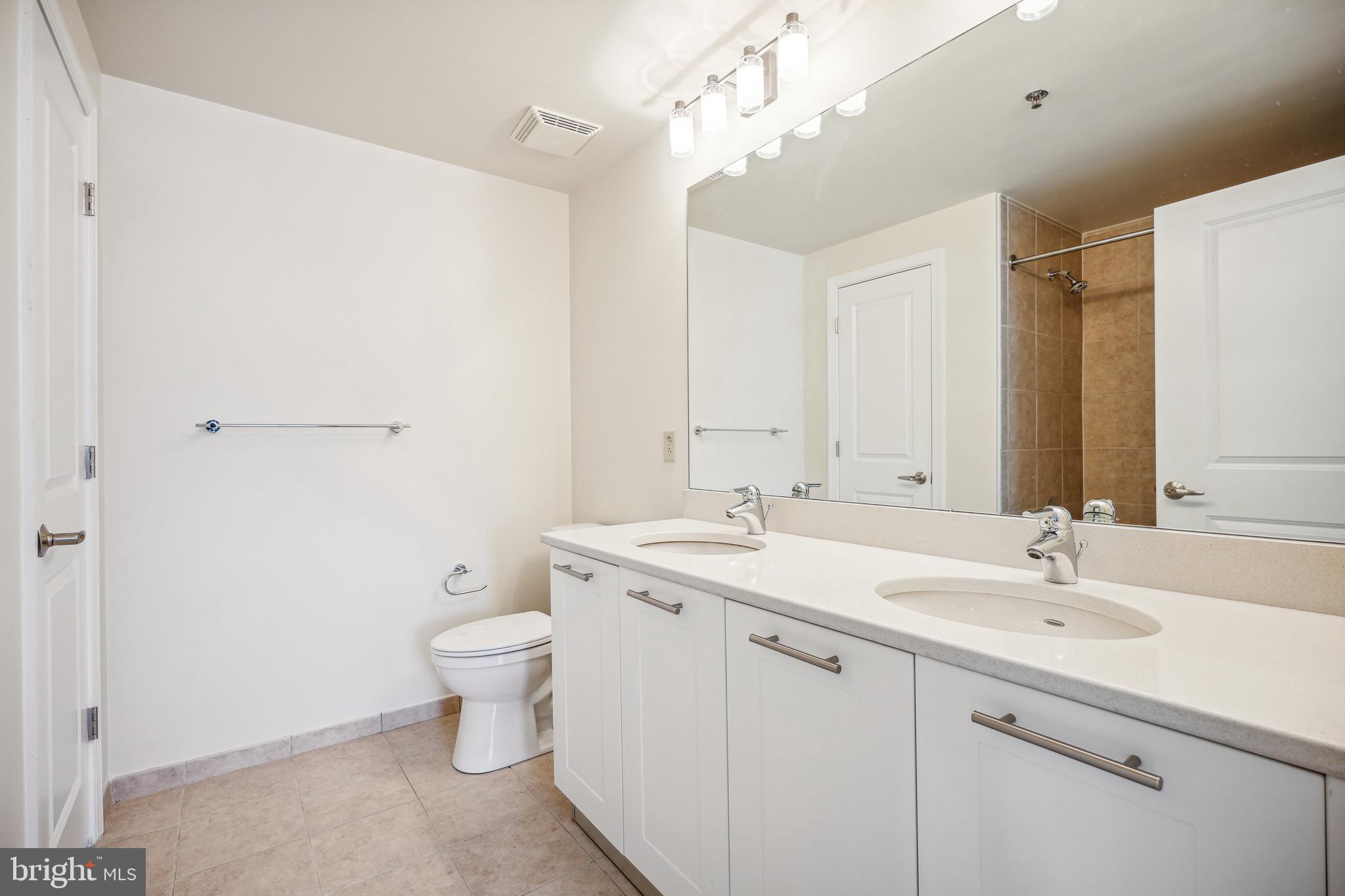 MIDTOWN BETHESDA NORTH - Residential