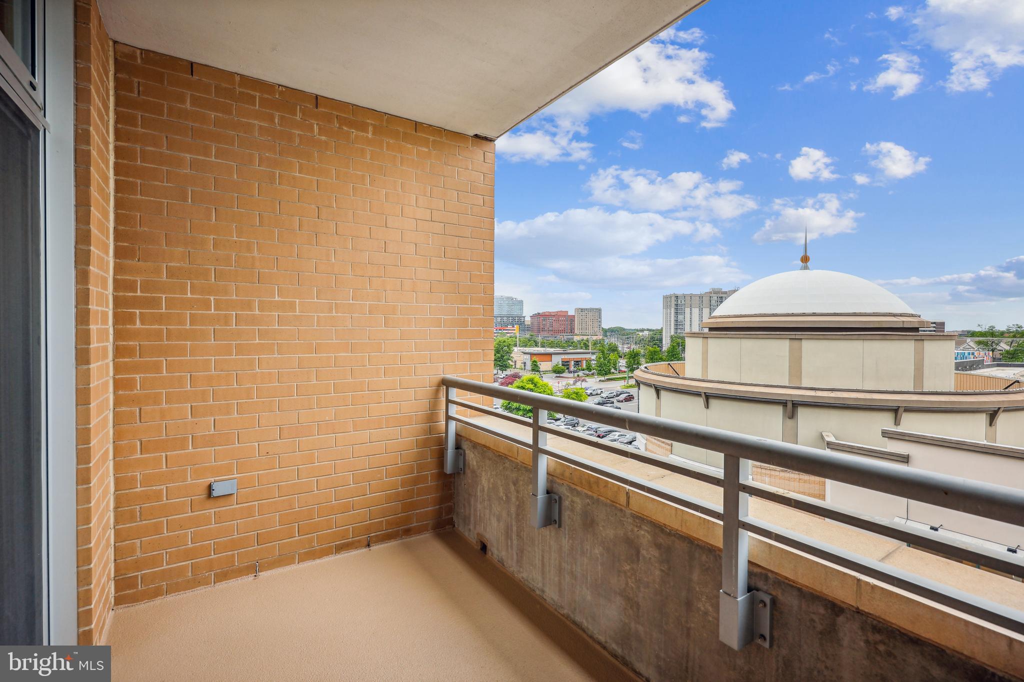 MIDTOWN BETHESDA NORTH - Residential