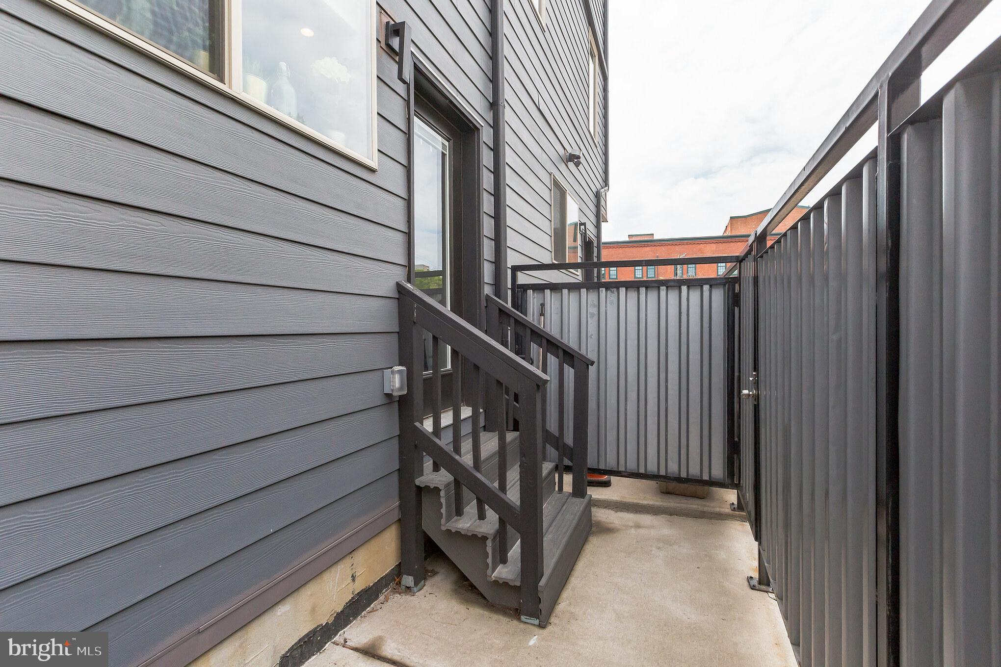 OLDE KENSINGTON - Residential