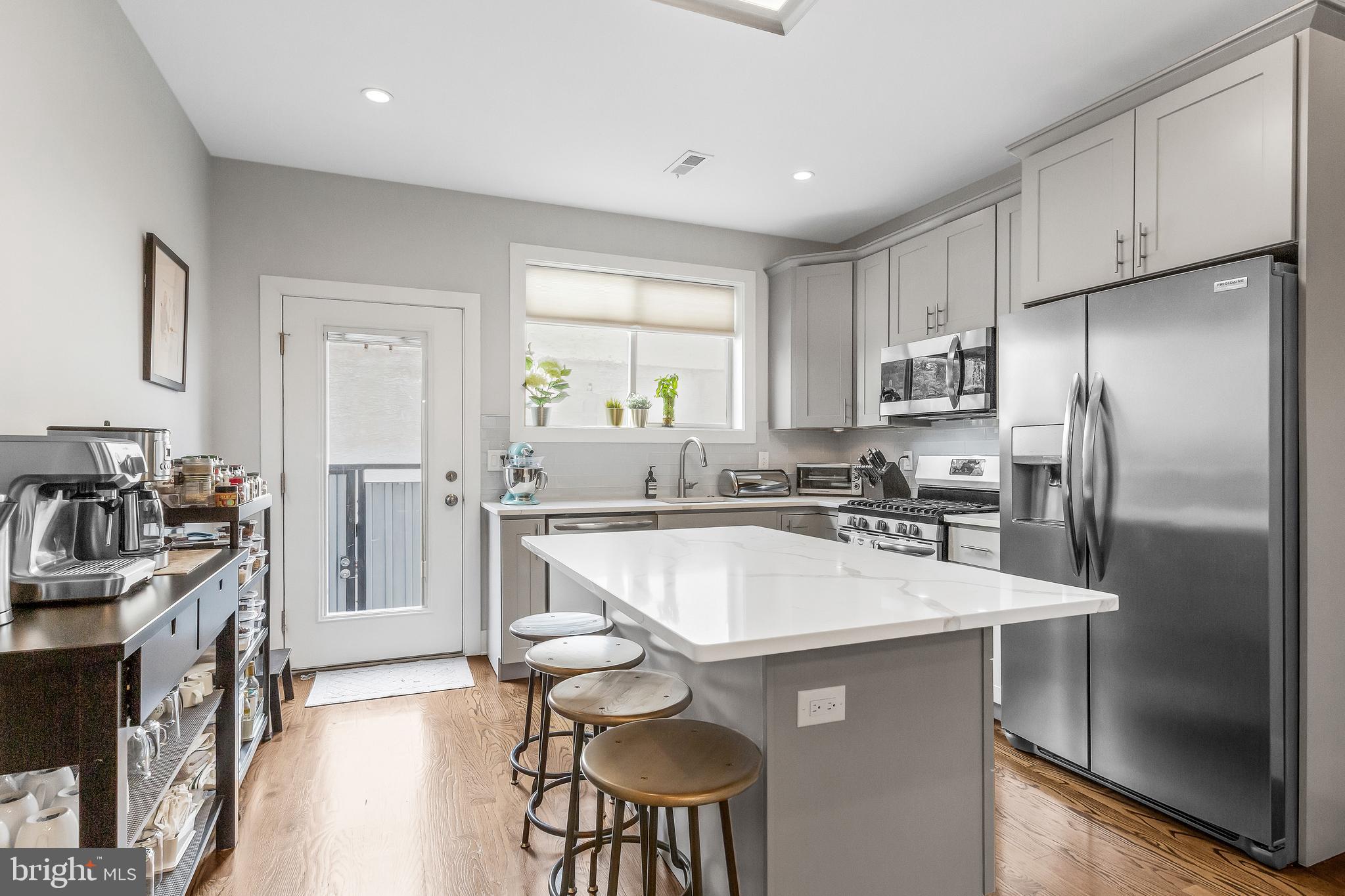 OLDE KENSINGTON - Residential