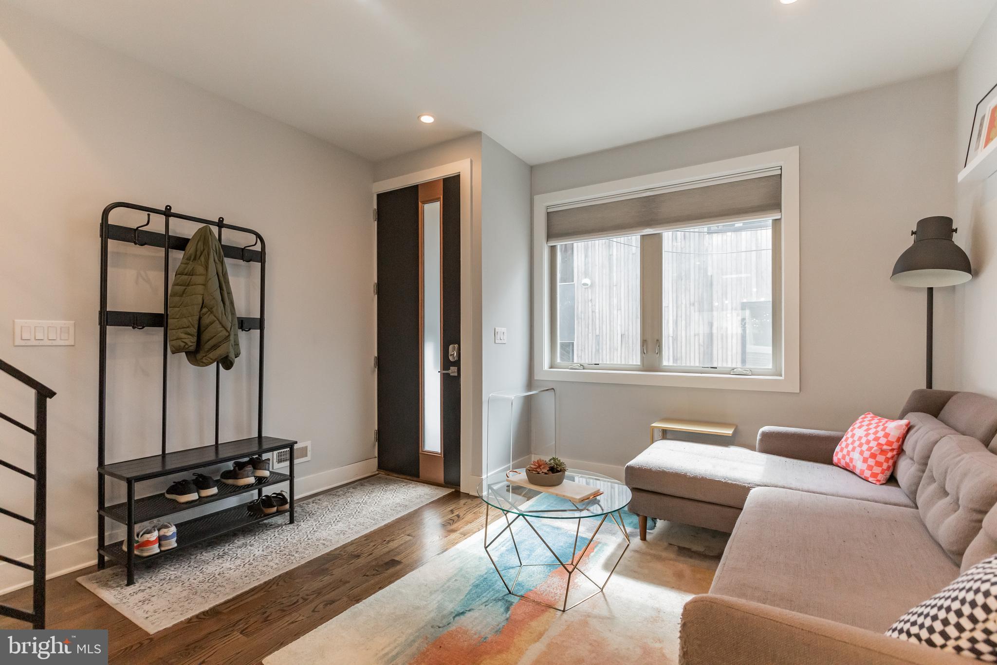 OLDE KENSINGTON - Residential