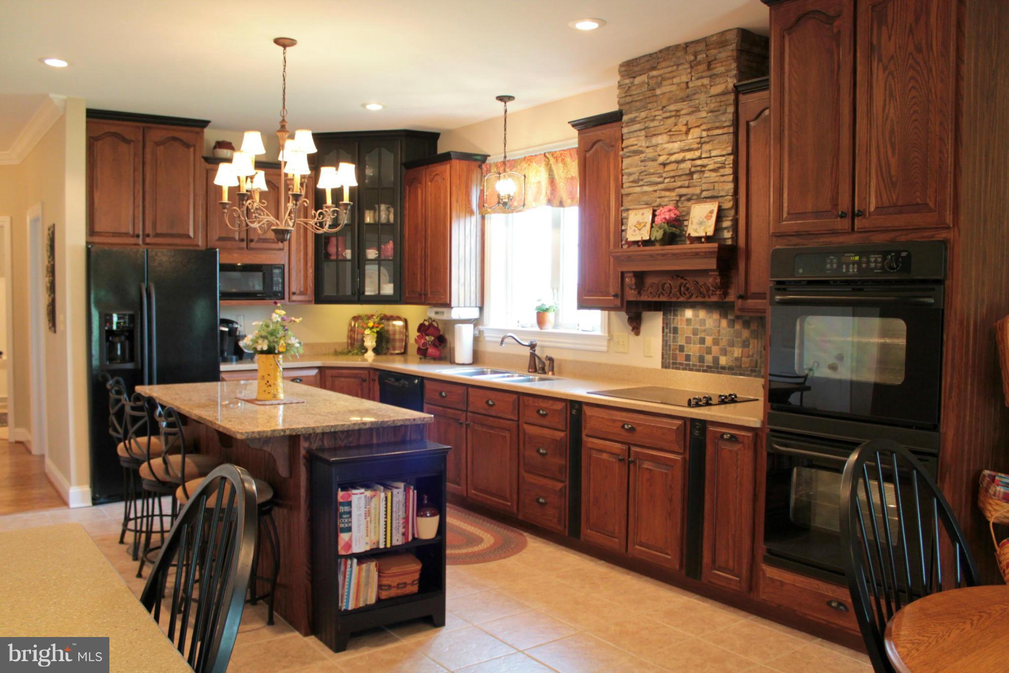 HERITAGE ESTATES - Residential