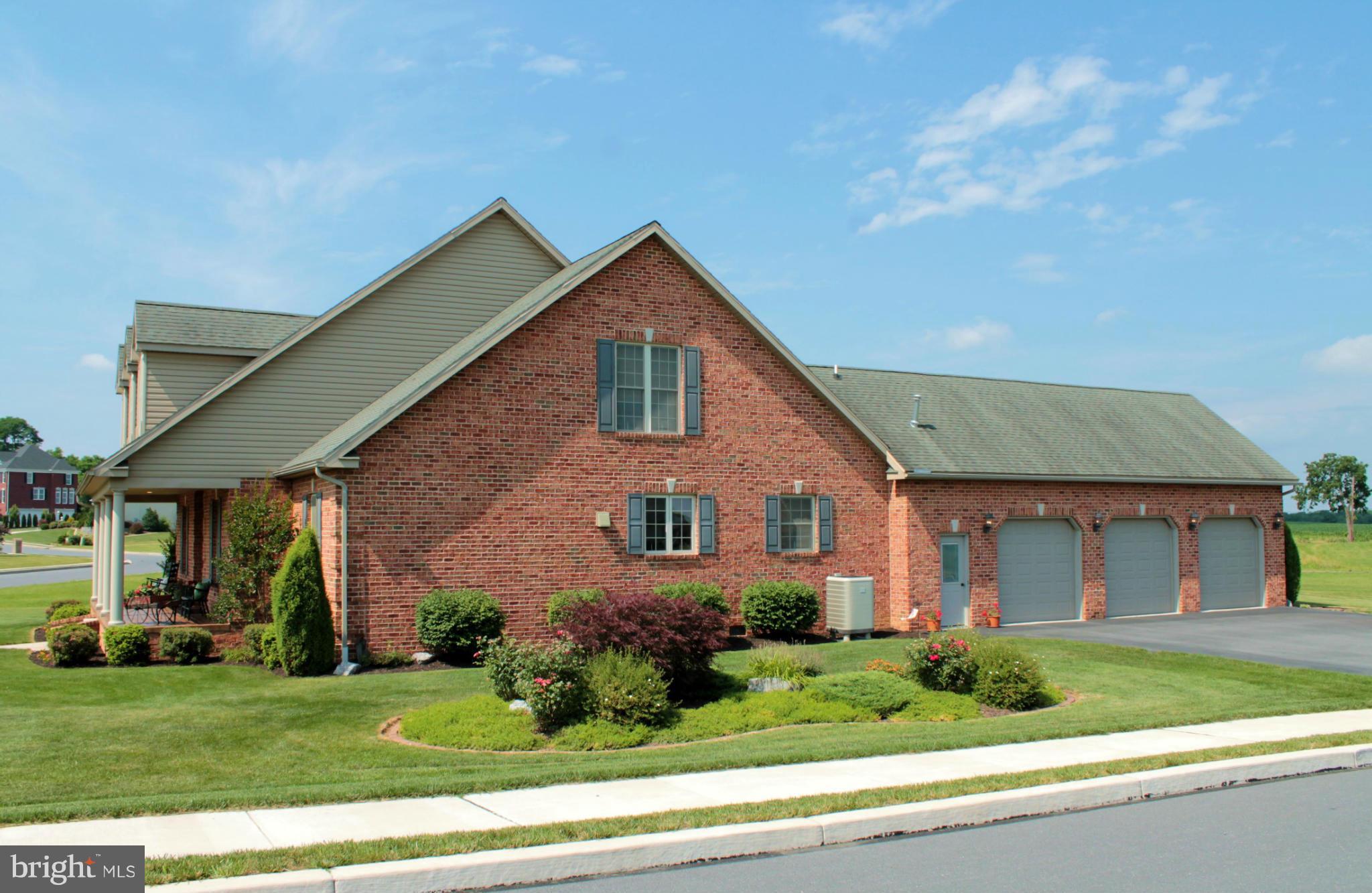 HERITAGE ESTATES - Residential