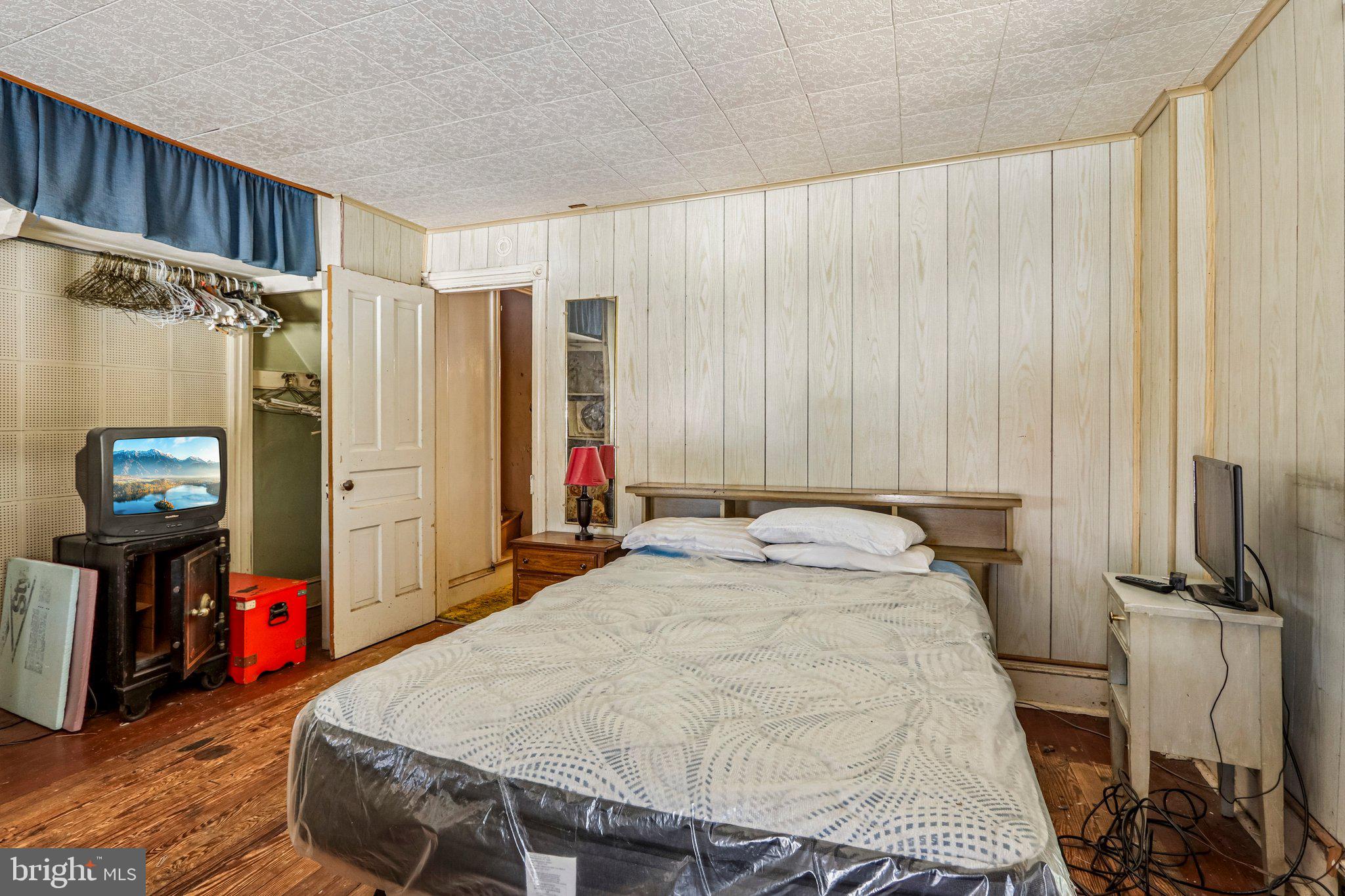 COATESVILLE - Residential