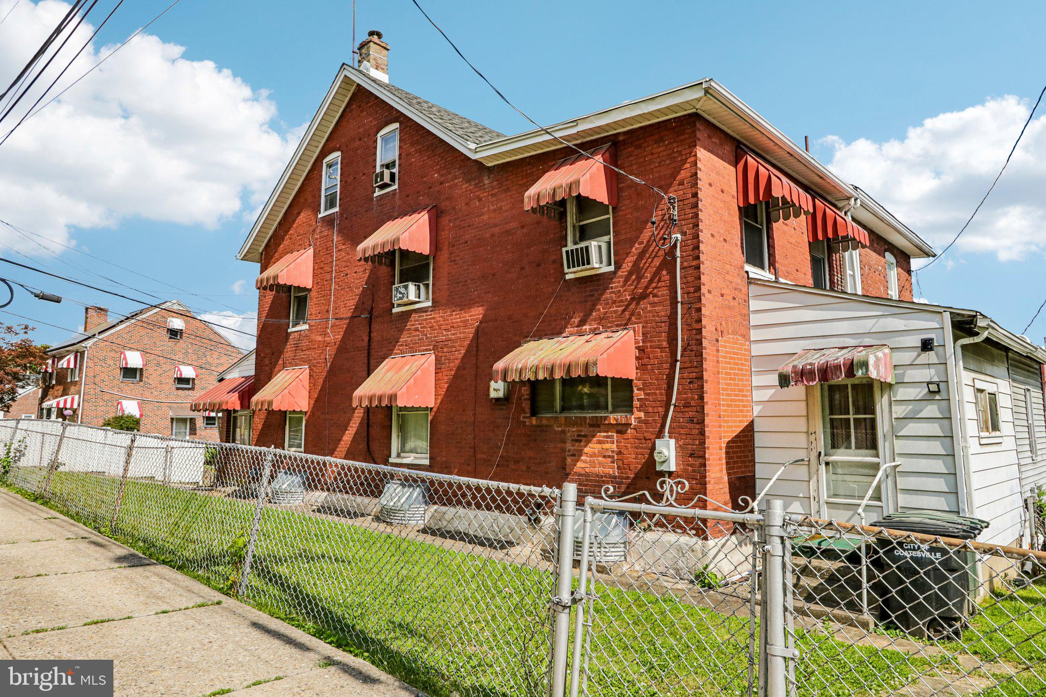 COATESVILLE - Residential