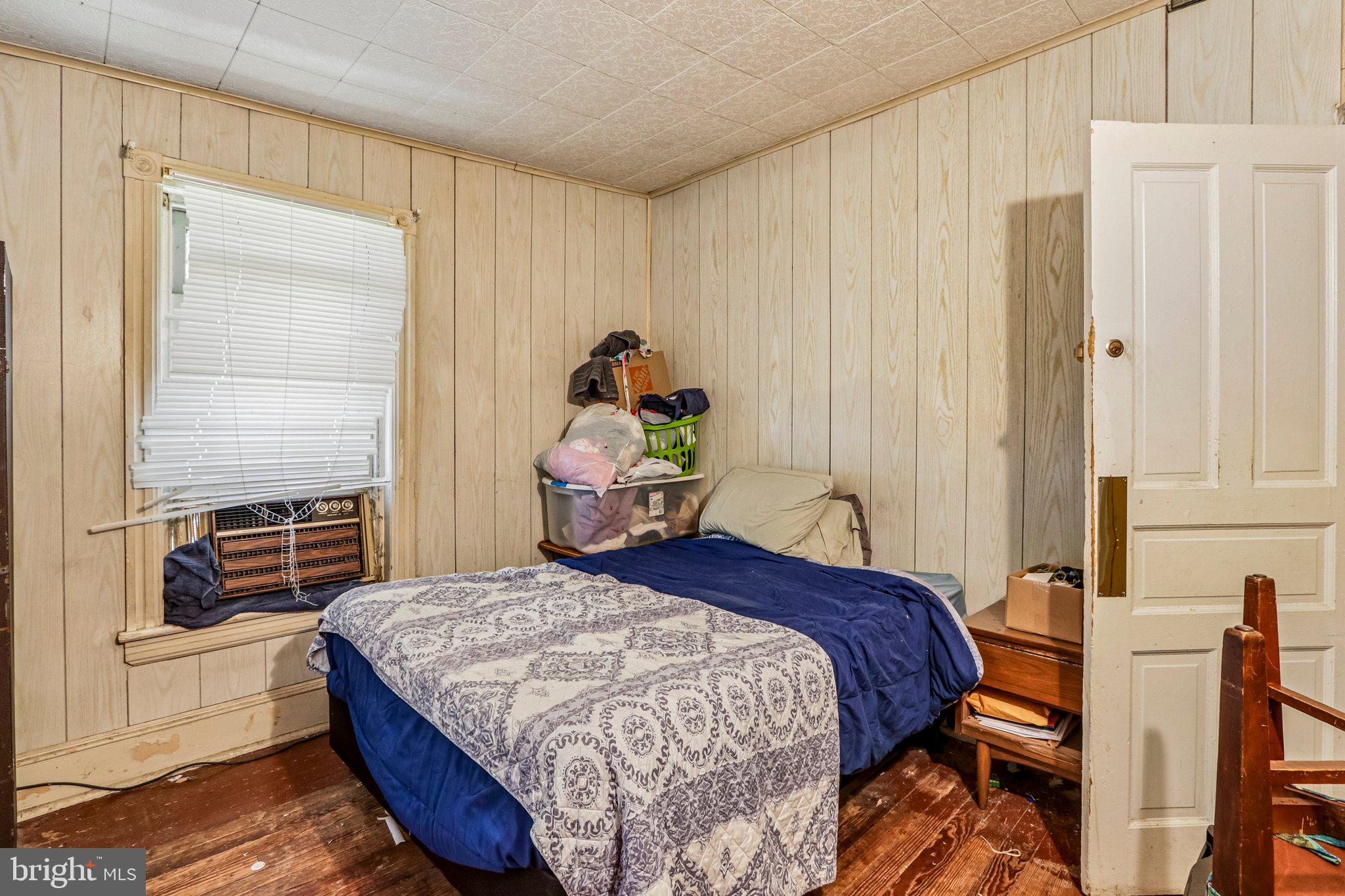 COATESVILLE - Residential