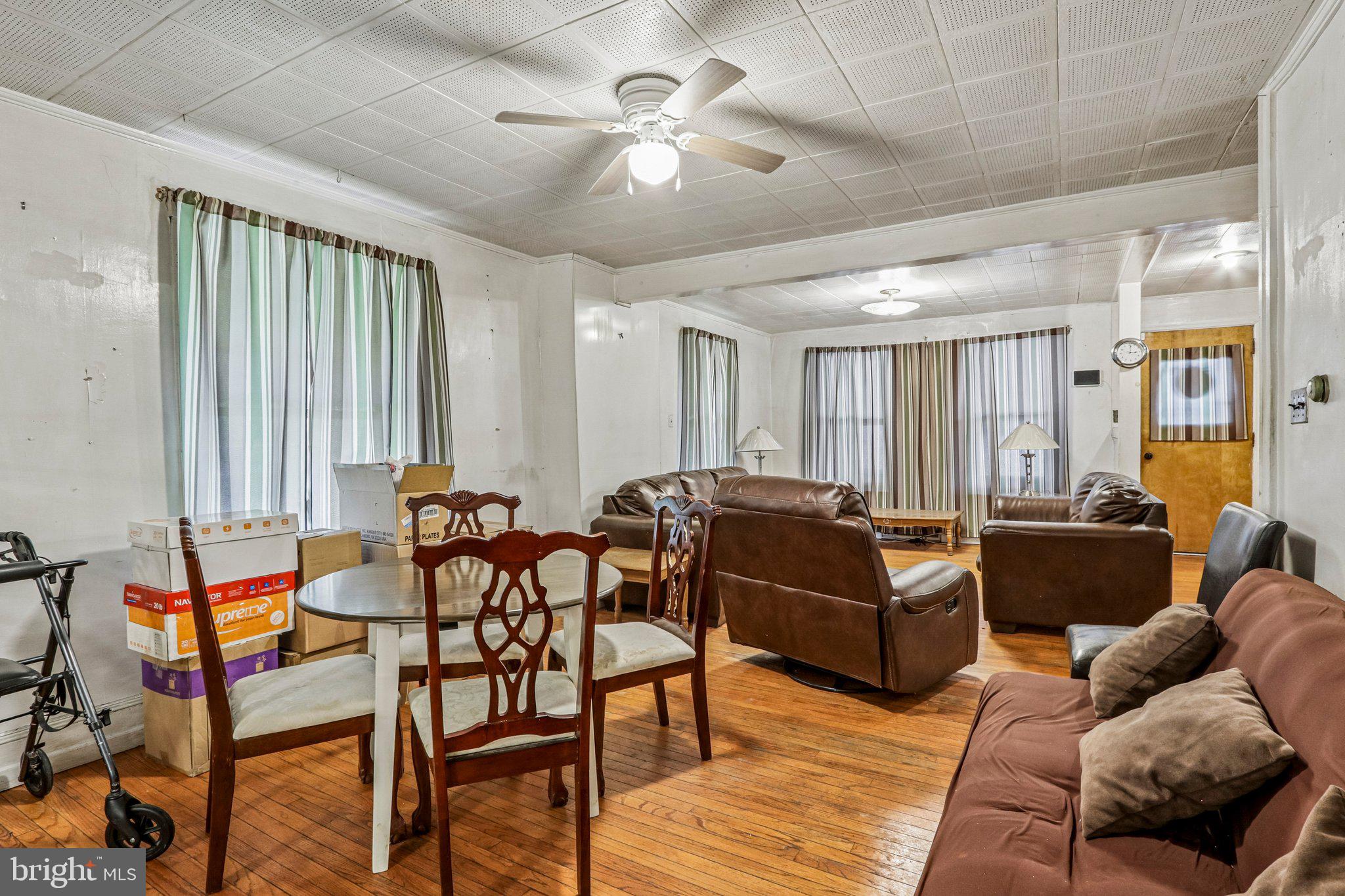 COATESVILLE - Residential